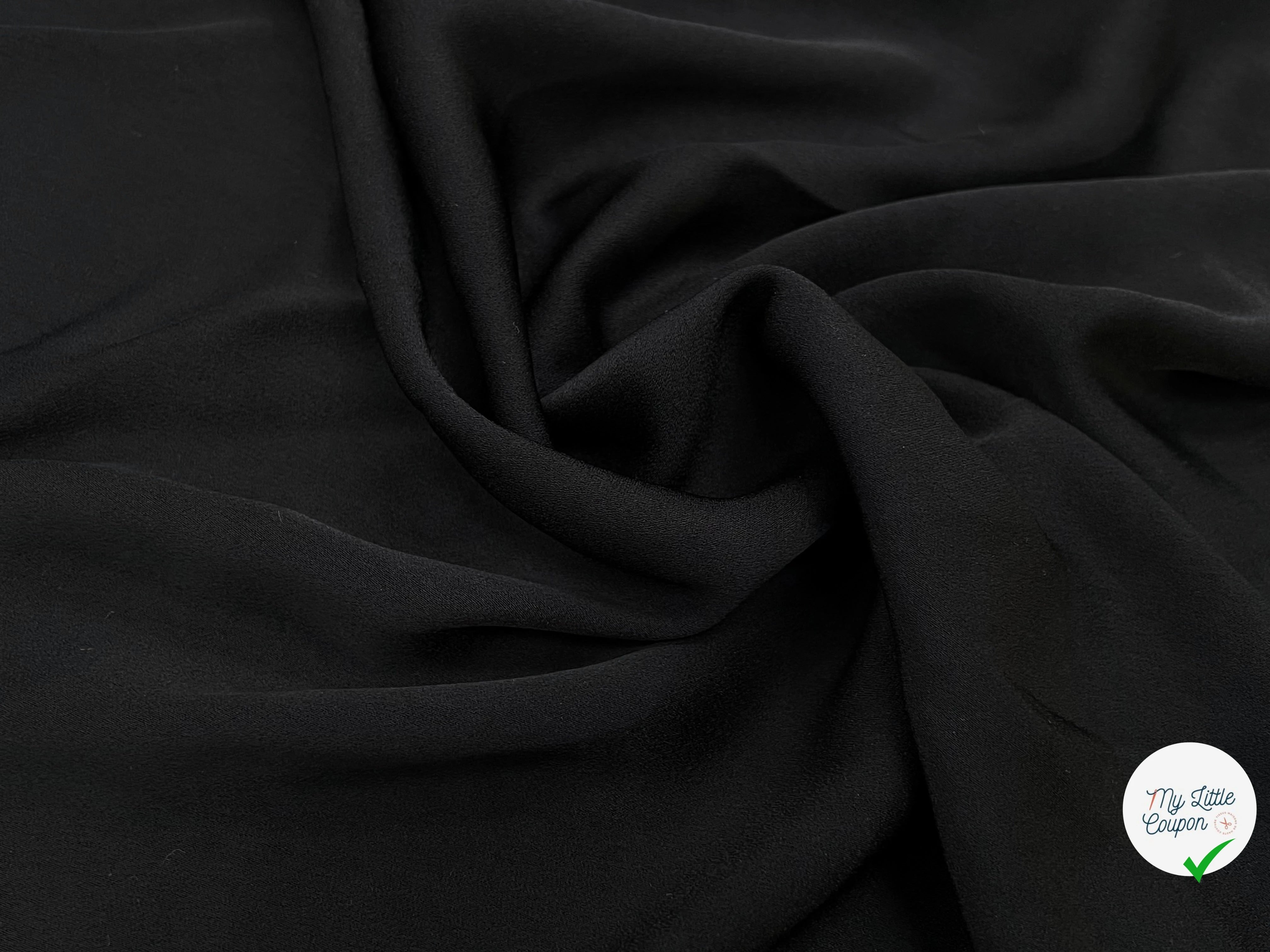 CRÈPE LÉGÈREMENT SATINÉ FLUIDE NOIR 138CM - My Little Coupon