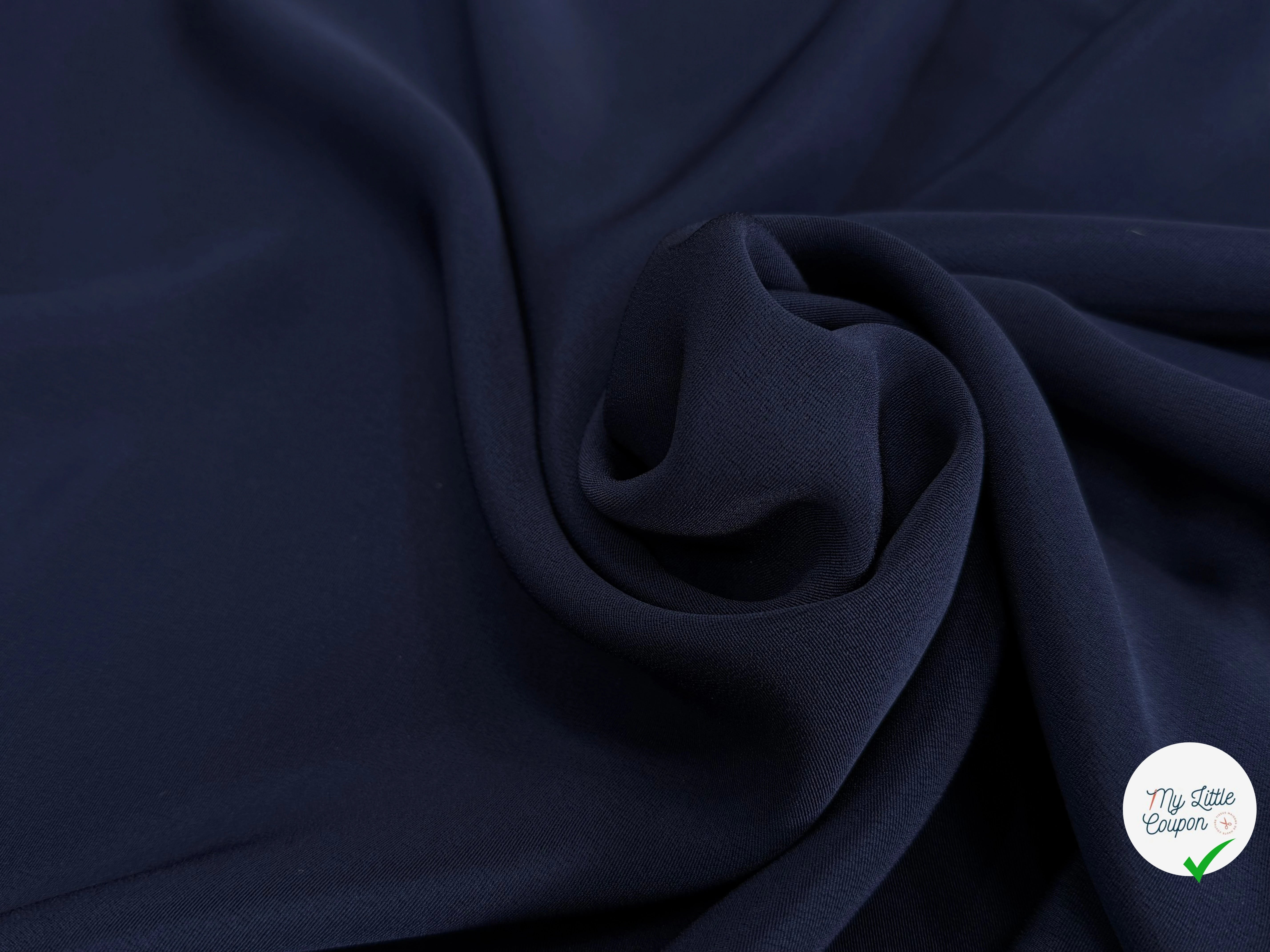 CREPE LOURD POLYVISCOSE BLEU MARRINE TRÈS BEAU TOMBÉ - My Little Coupon