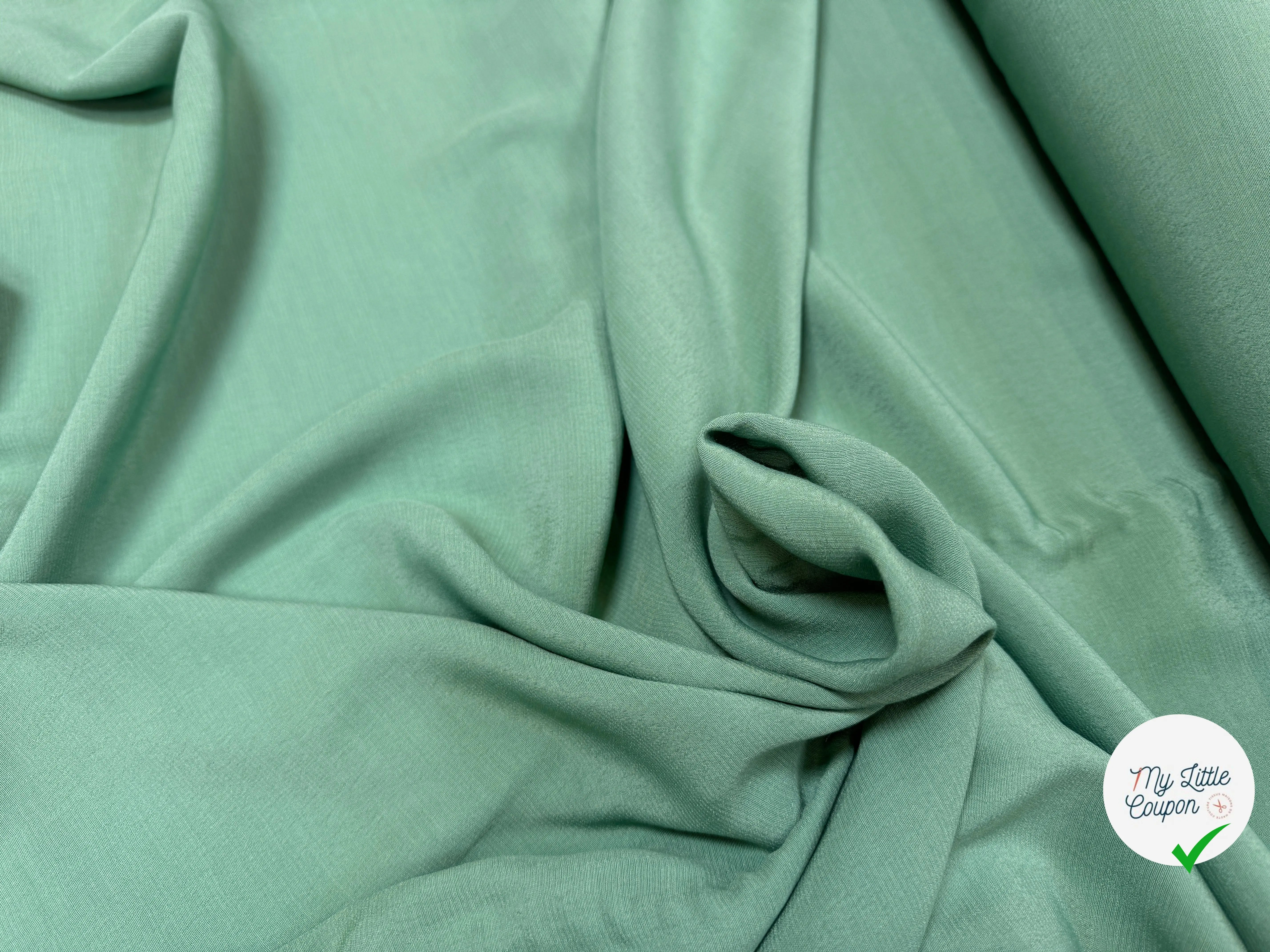 CREPE MAROCAIN 100% VISCOSE AMANDE - My Little Coupon