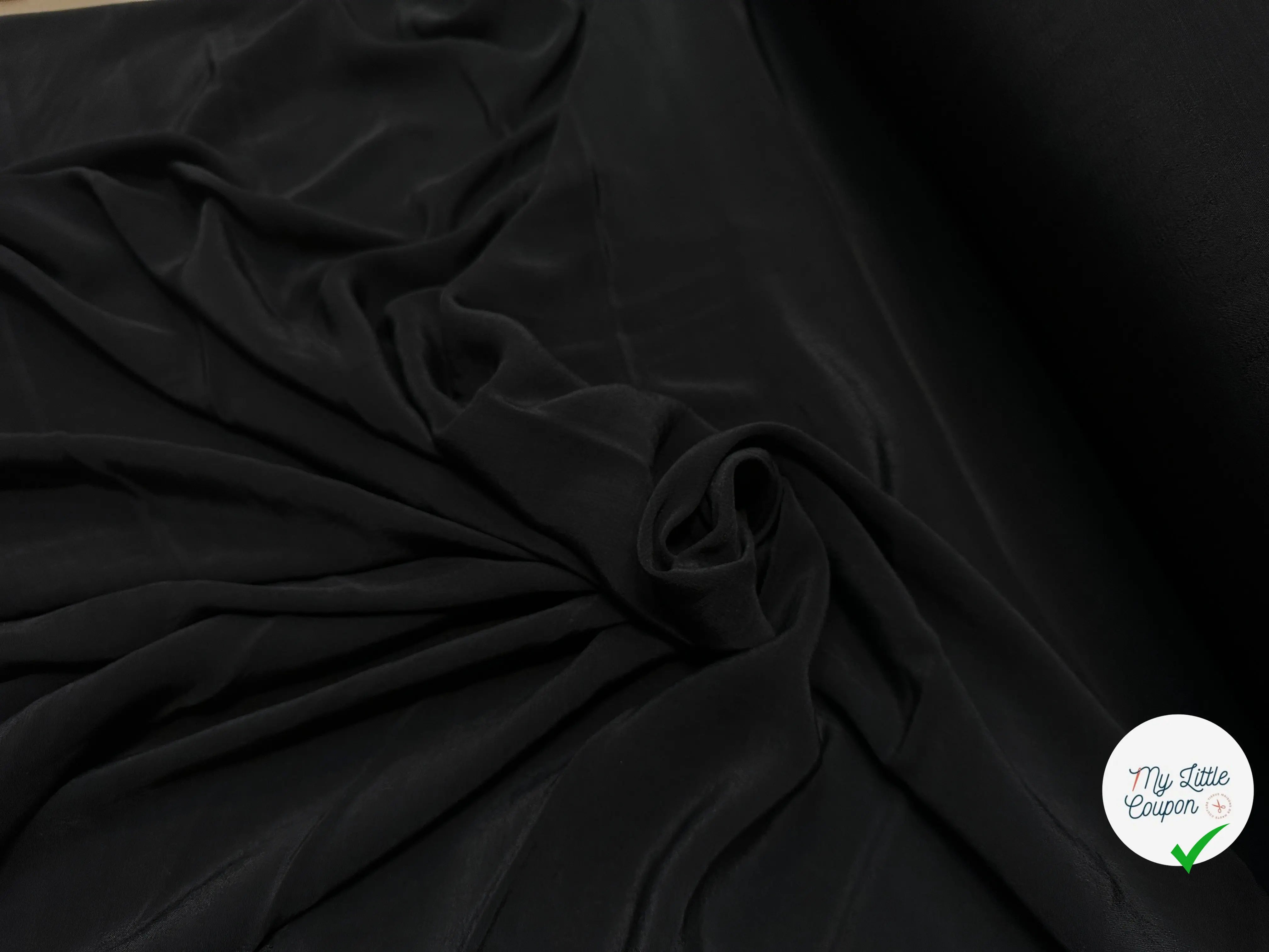 CRÊPE MAROCAIN 100% VISCOSE NOIR - My Little Coupon