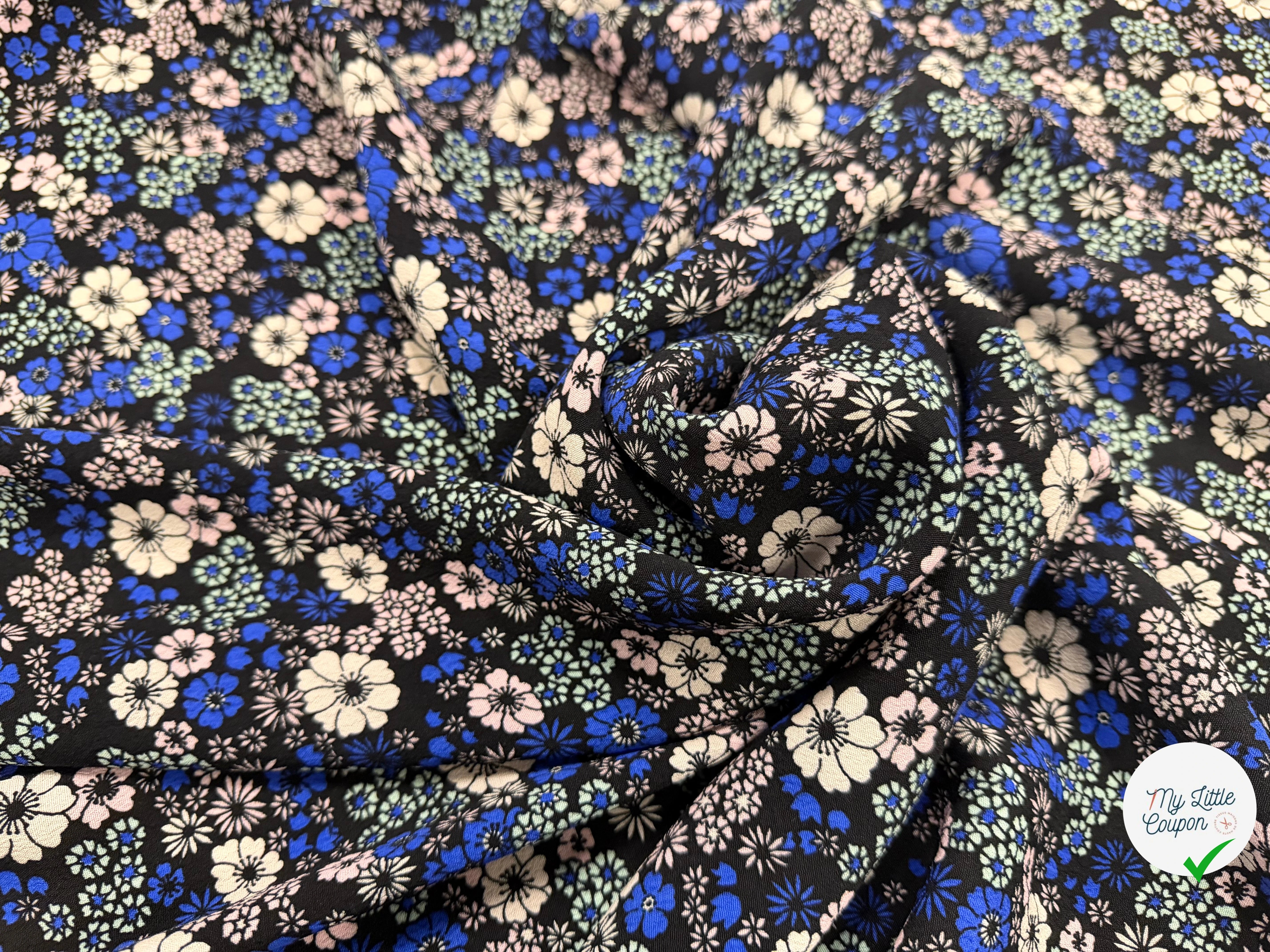 CREPE MAROCAIN 100% VISCSOE FLEURS FOND NOIR - My Little Coupon