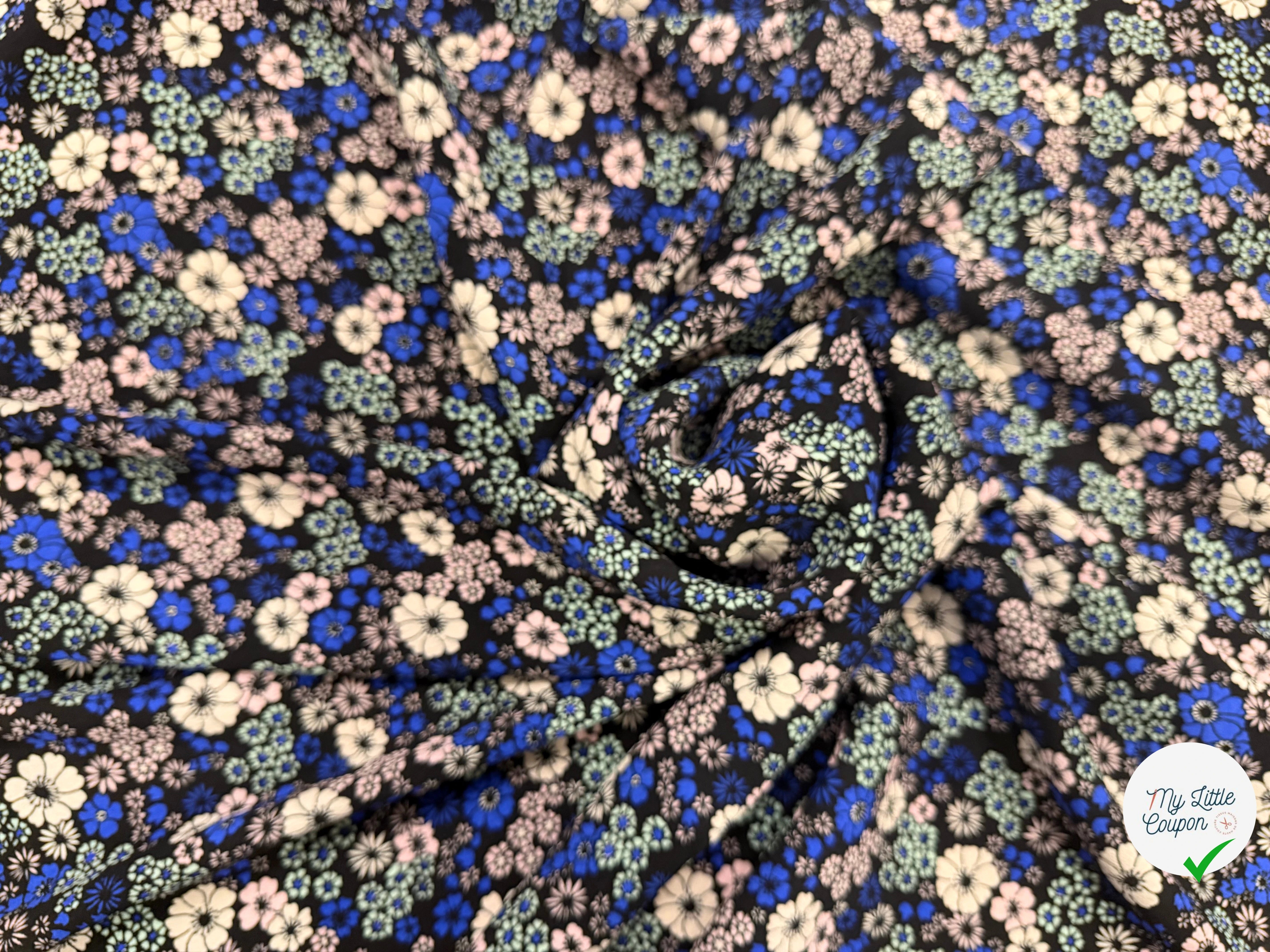 CREPE MAROCAIN 100% VISCSOE FLEURS FOND NOIR - My Little Coupon
