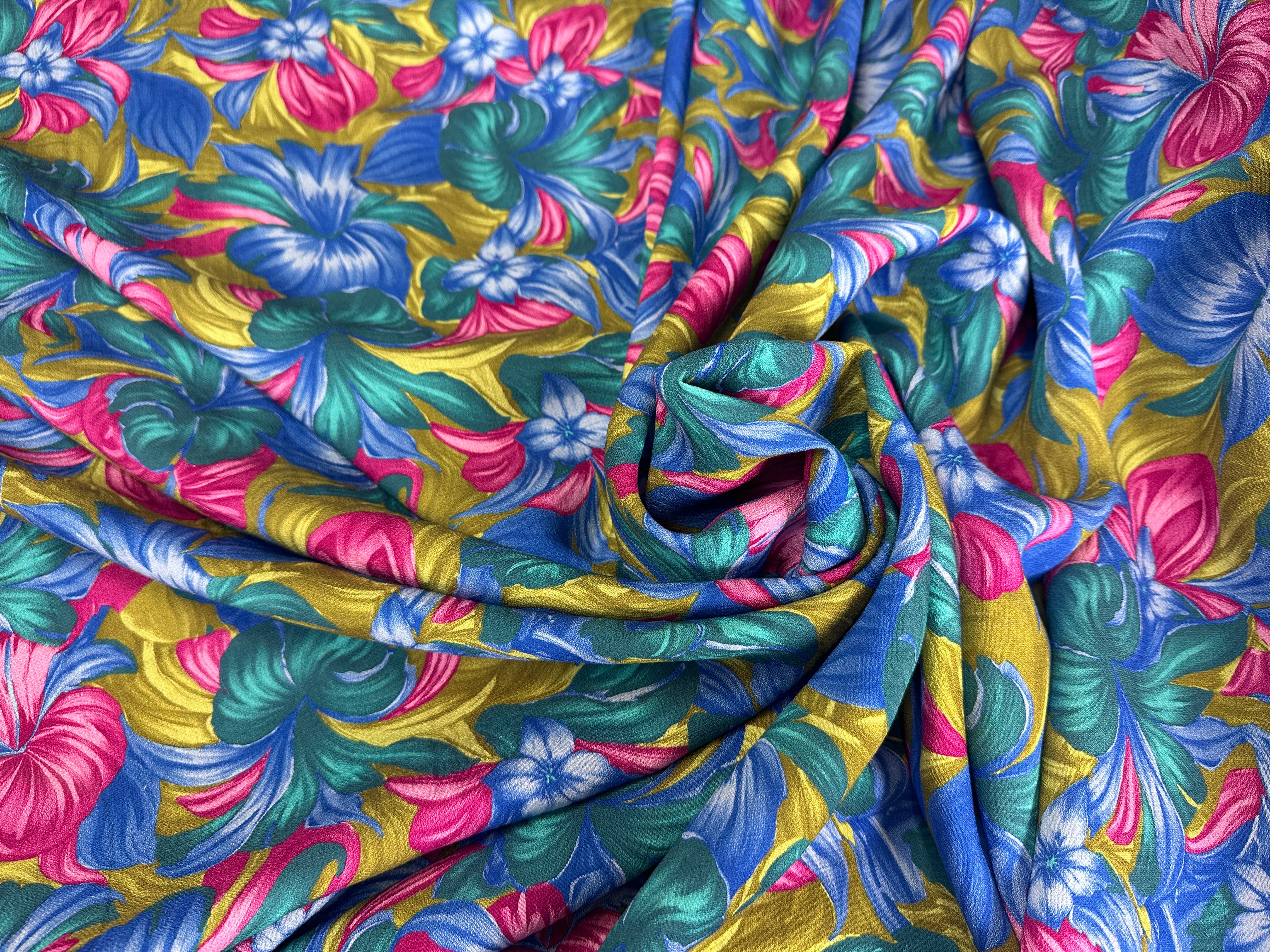 CREPE MAROCAIN VISCOSE FLEURS RETRO - My Little Coupon
