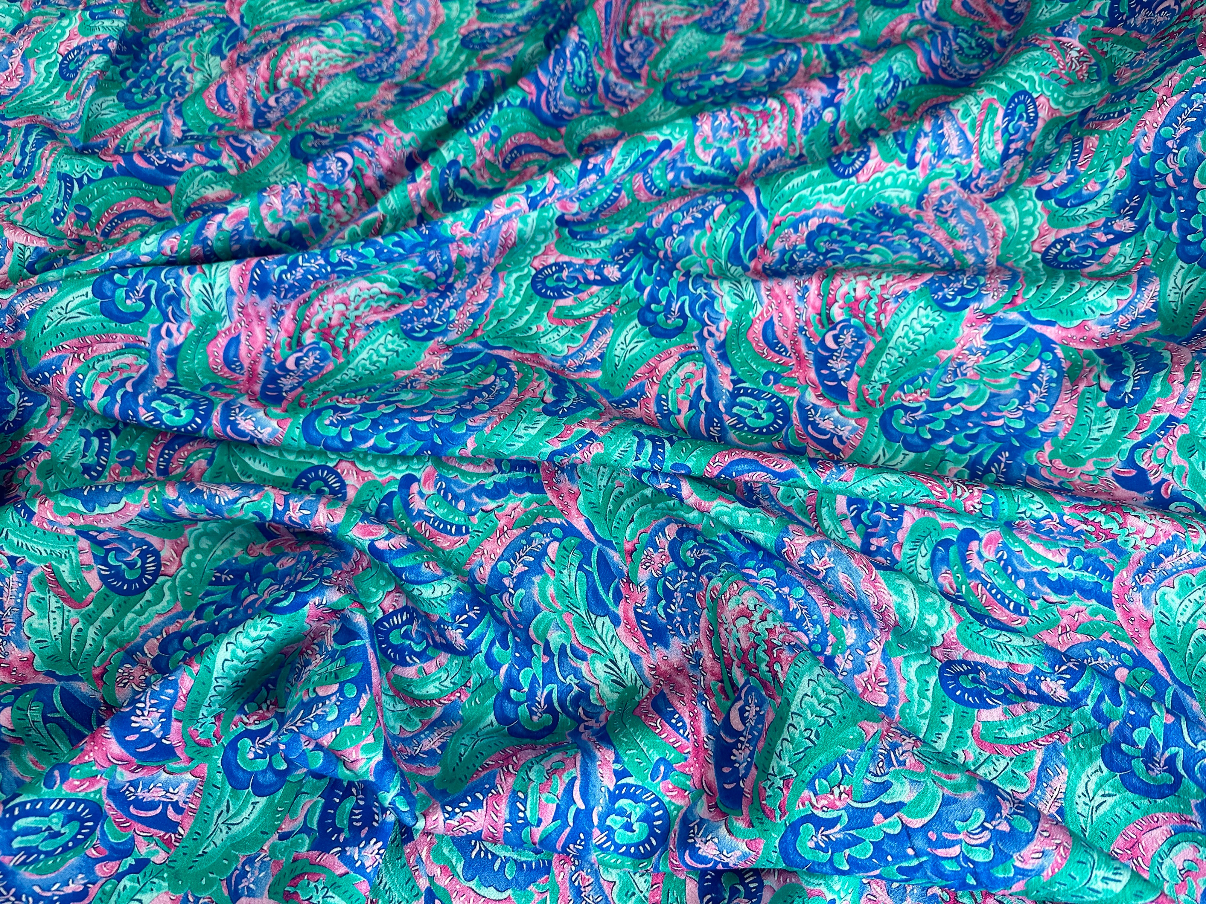 CREPE MAROCAIN VISCOSE RIVIERE DE PAISLEY SOPHISTIQUÉ - My Little Coupon
