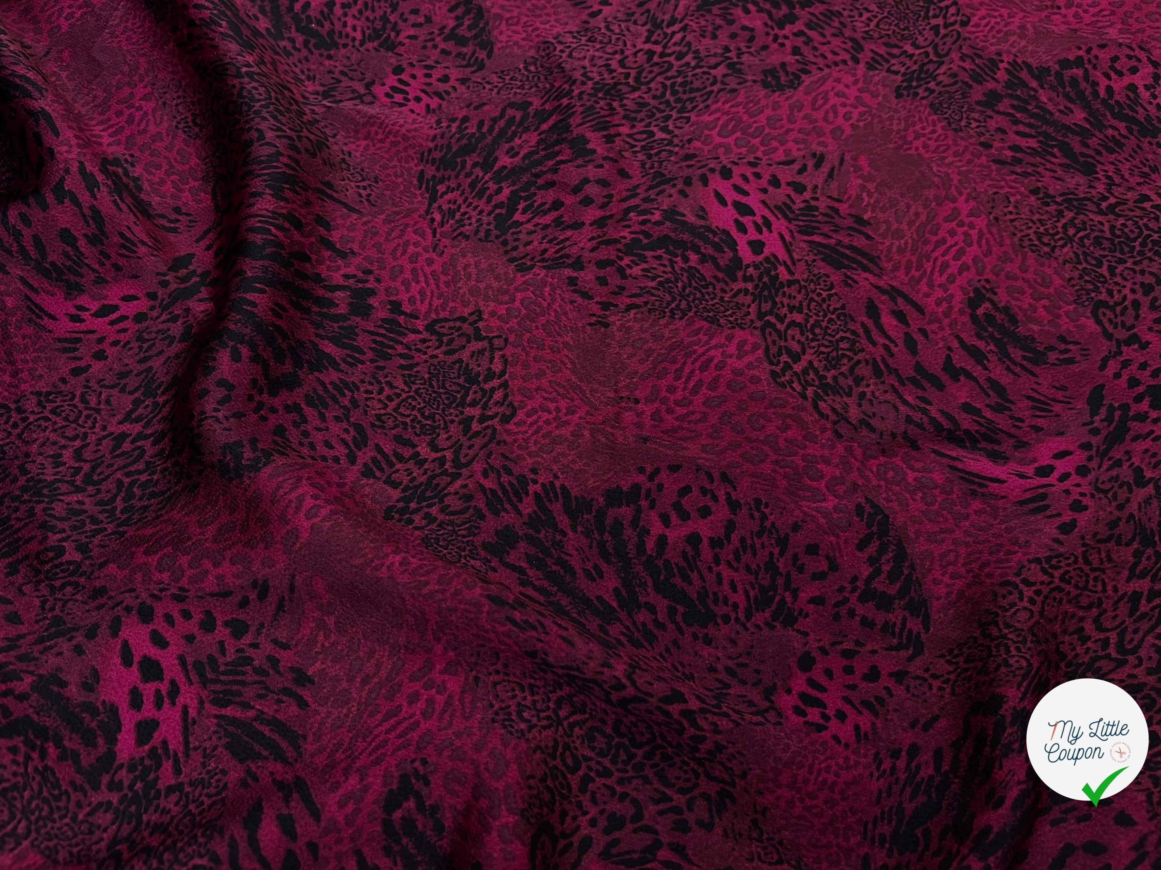 CREPE SATINÉ MOTIF ANIMAL LÉOPARD BORDEAUX - My Little Coupon
