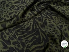 CREPE SATINÉ MOTIF LÉOPARD KAKI - My Little Coupon