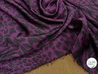 CREPE SATINÉ MOTIF LÉOPARD VIOLET - My Little Coupon