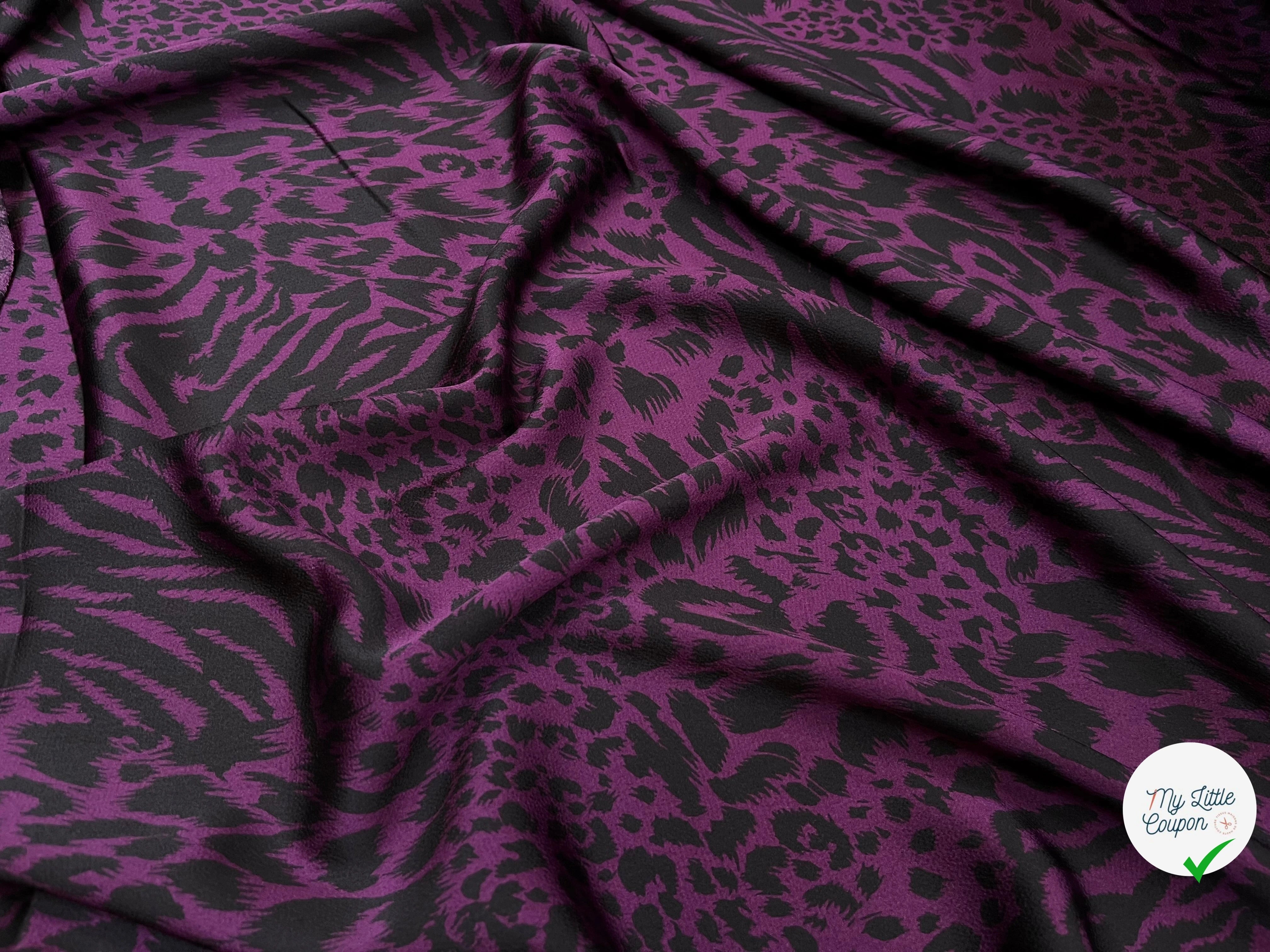 CREPE SATINÉ MOTIF LÉOPARD VIOLET - My Little Coupon