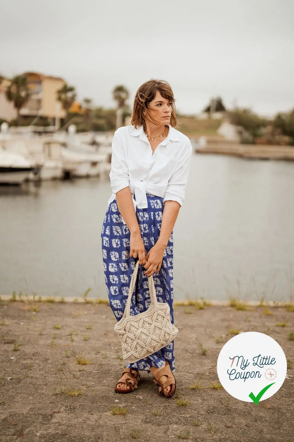 CREPE SHIBORI FOND BLEU SUPERBE TENUE - My Little Coupon