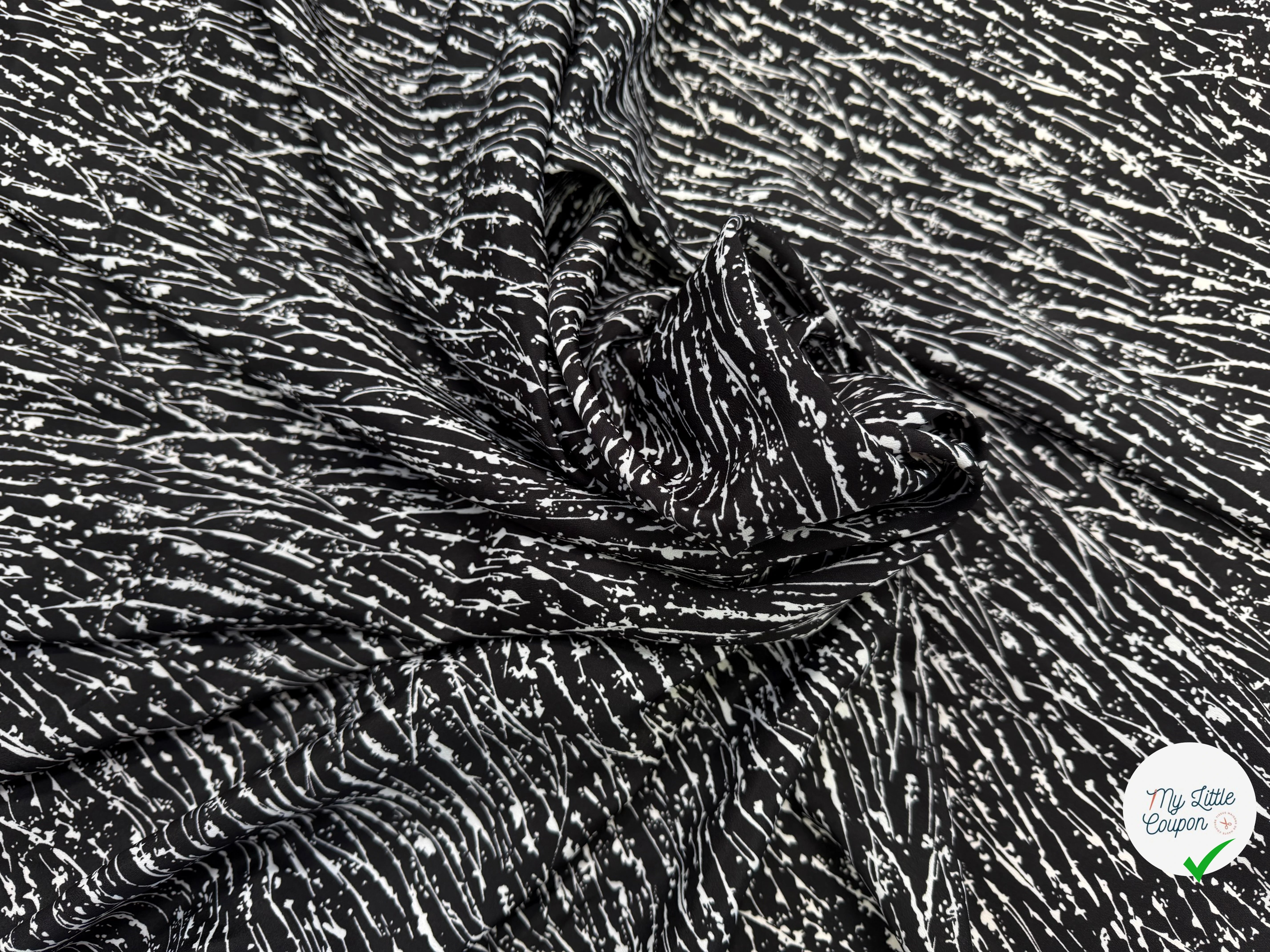CREPE TRÈS LEGEREMENT TEXTURÉ PLUIE PEINTURE BLANCHE SUR FOND NOIR - My Little Coupon