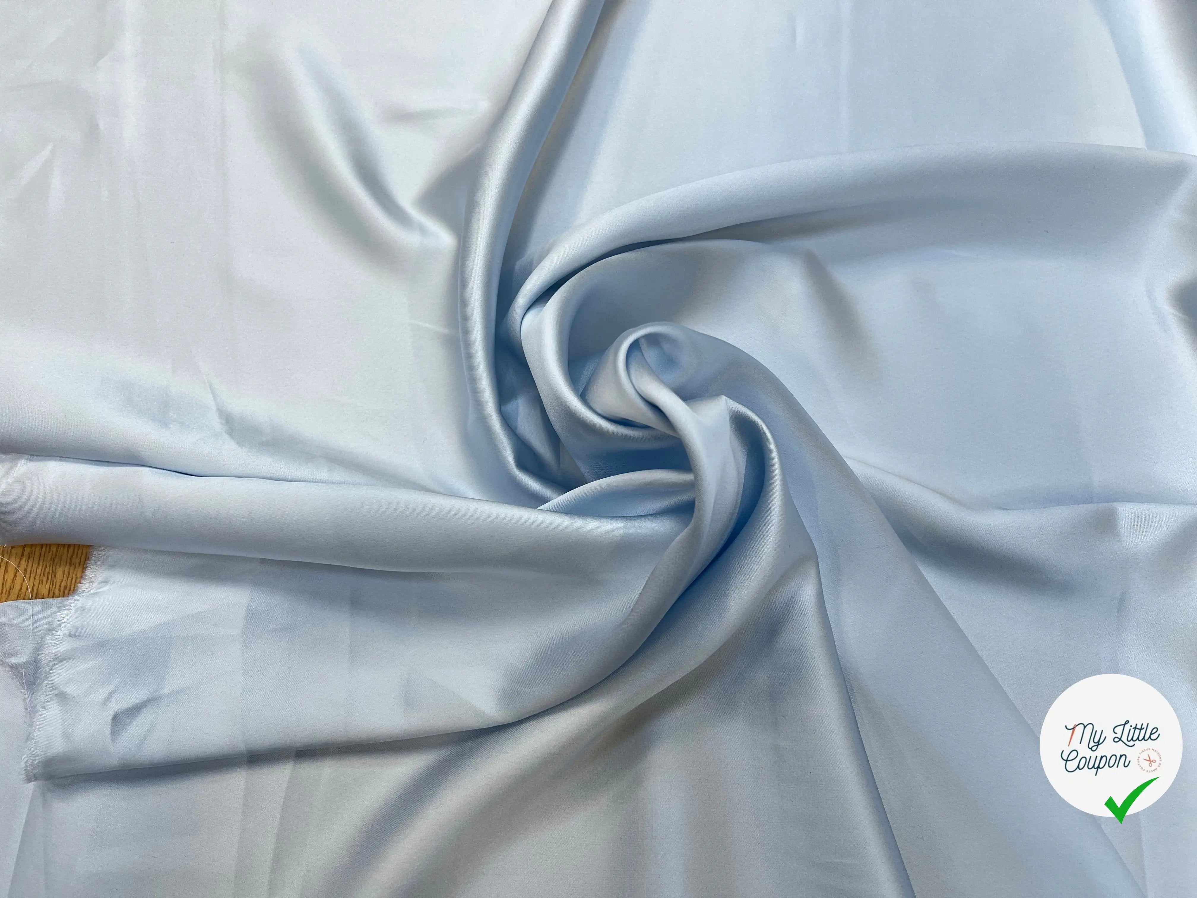 CREPE VISCOSE ENVERS SATIN BLEU CLAIR - My Little Coupon