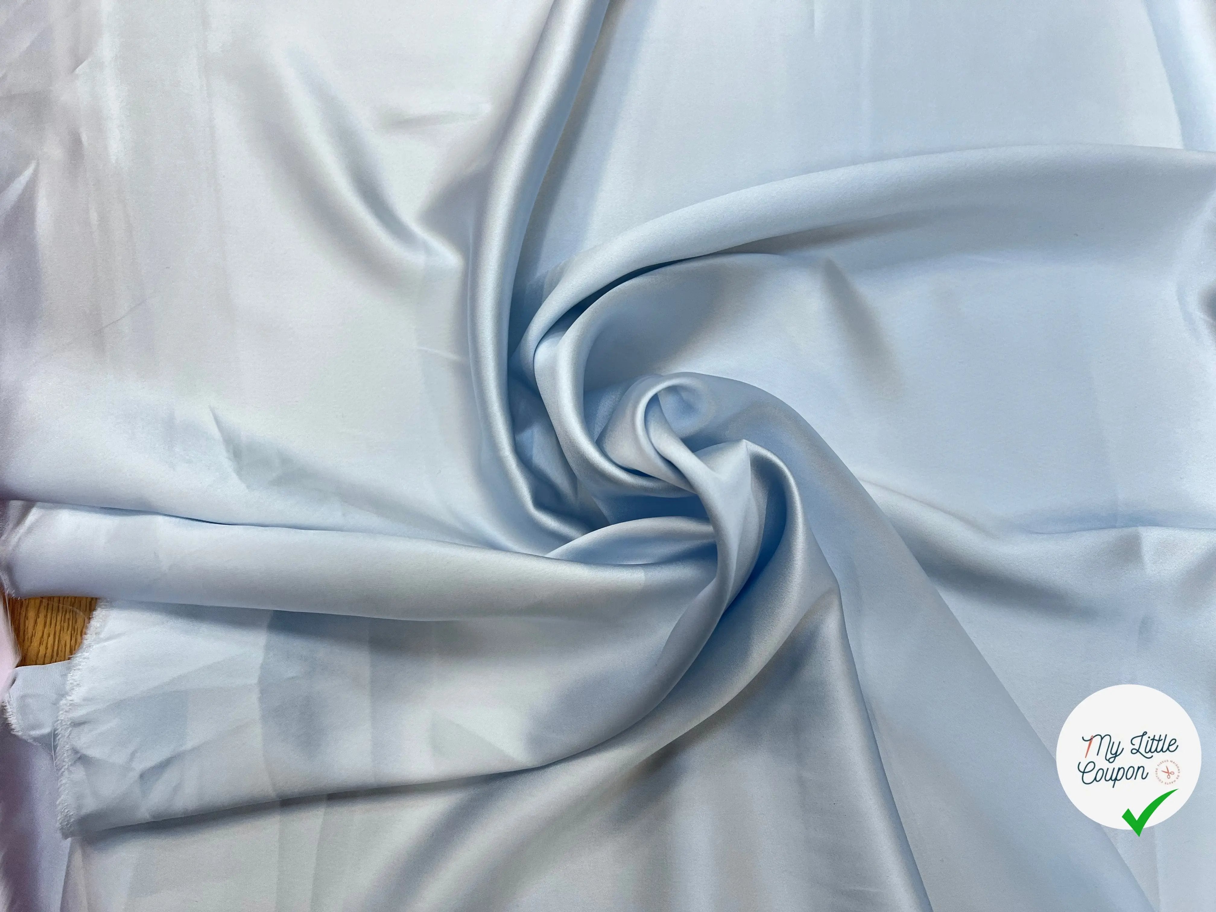 CREPE VISCOSE ENVERS SATIN BLEU CLAIR - My Little Coupon