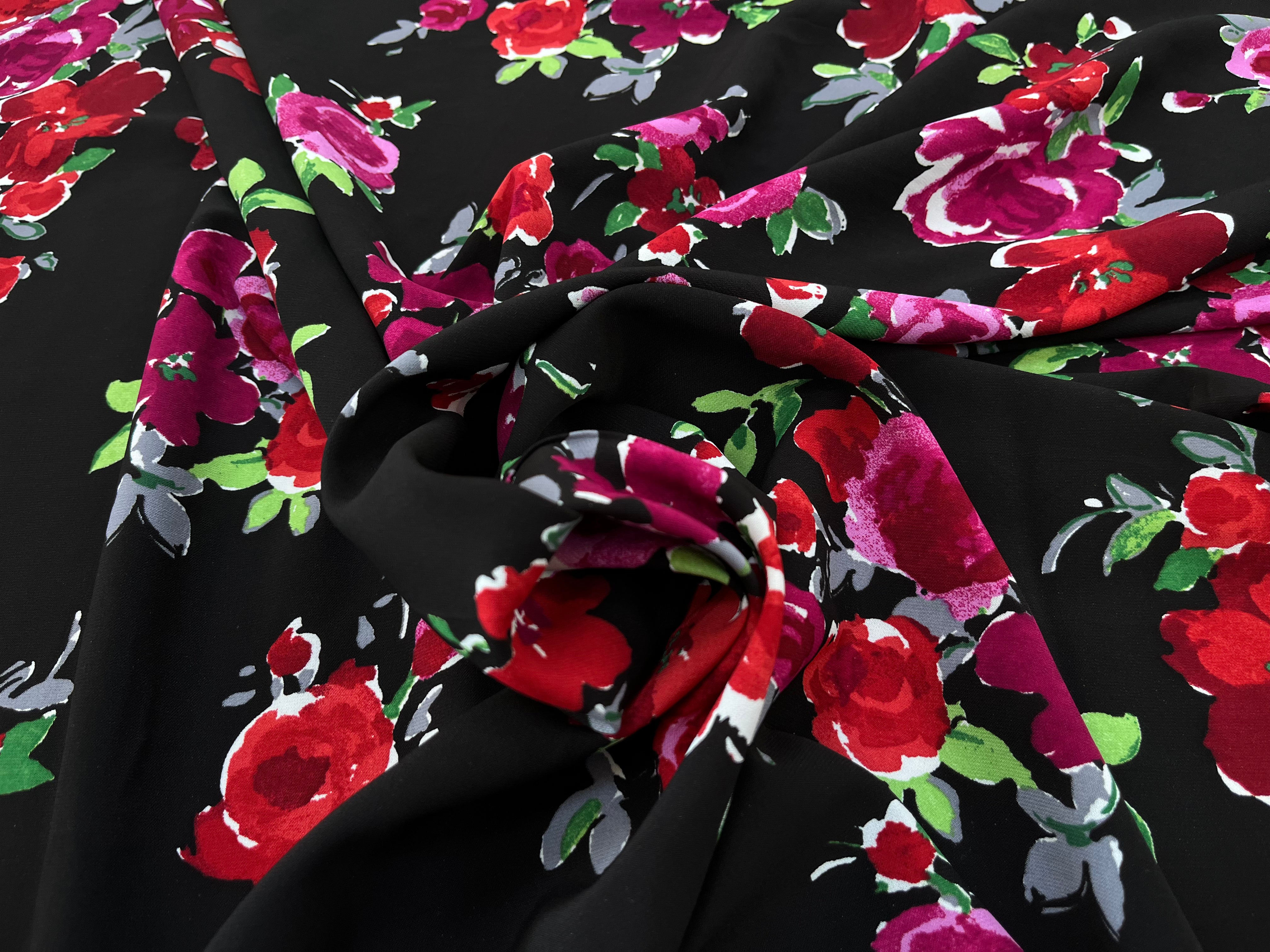 CREPE VISCOSE FLEURS FOND NOIR - My Little Coupon