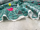 CREPE VISCOSE GÉOMETRIQUE VERT FORMES MULTICOLORES - My Little Coupon