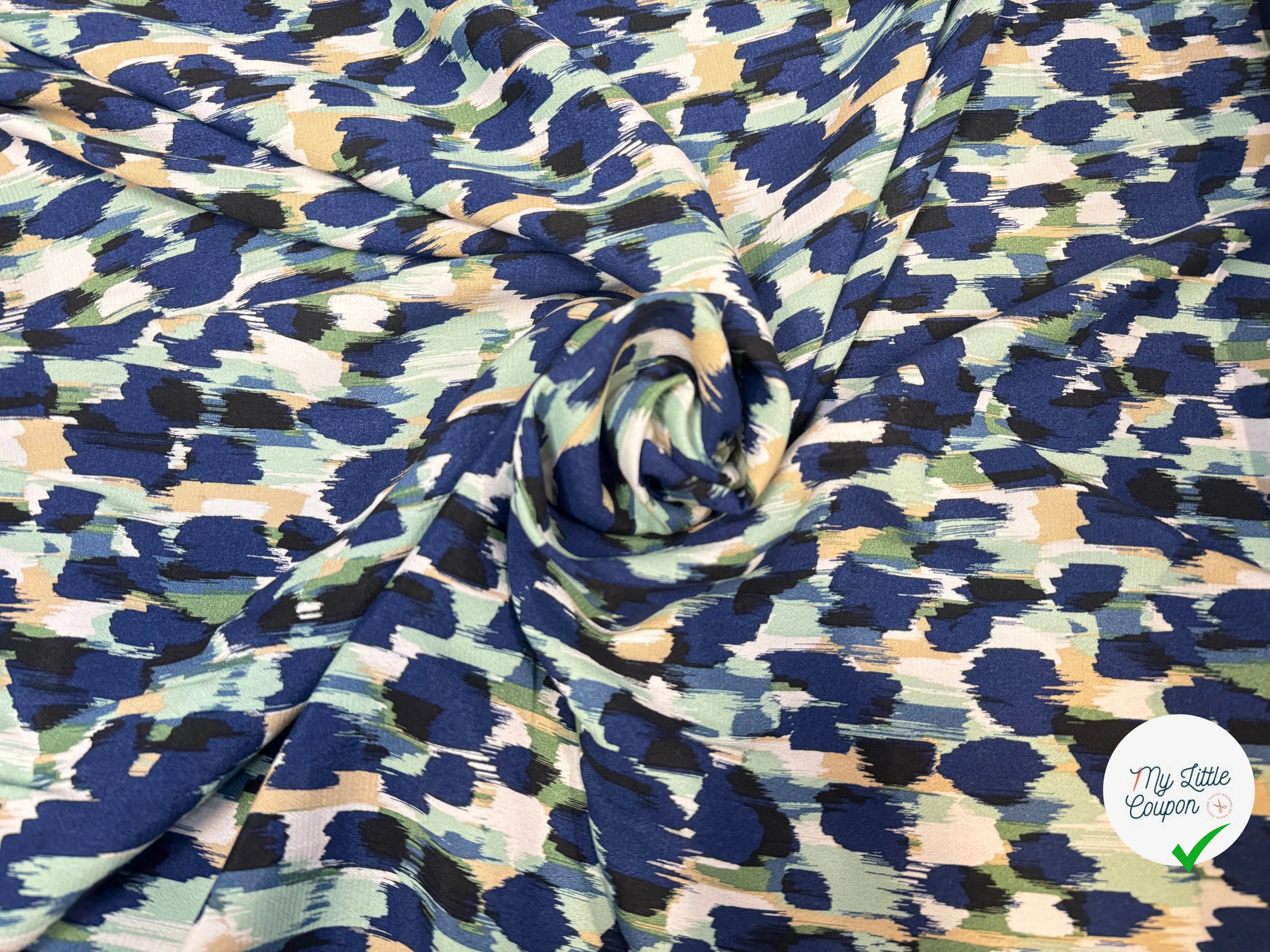 CRÊPE VISCOSE IMPRIMÉE BLEU BEIGE VERT D’EAU - My Little Coupon