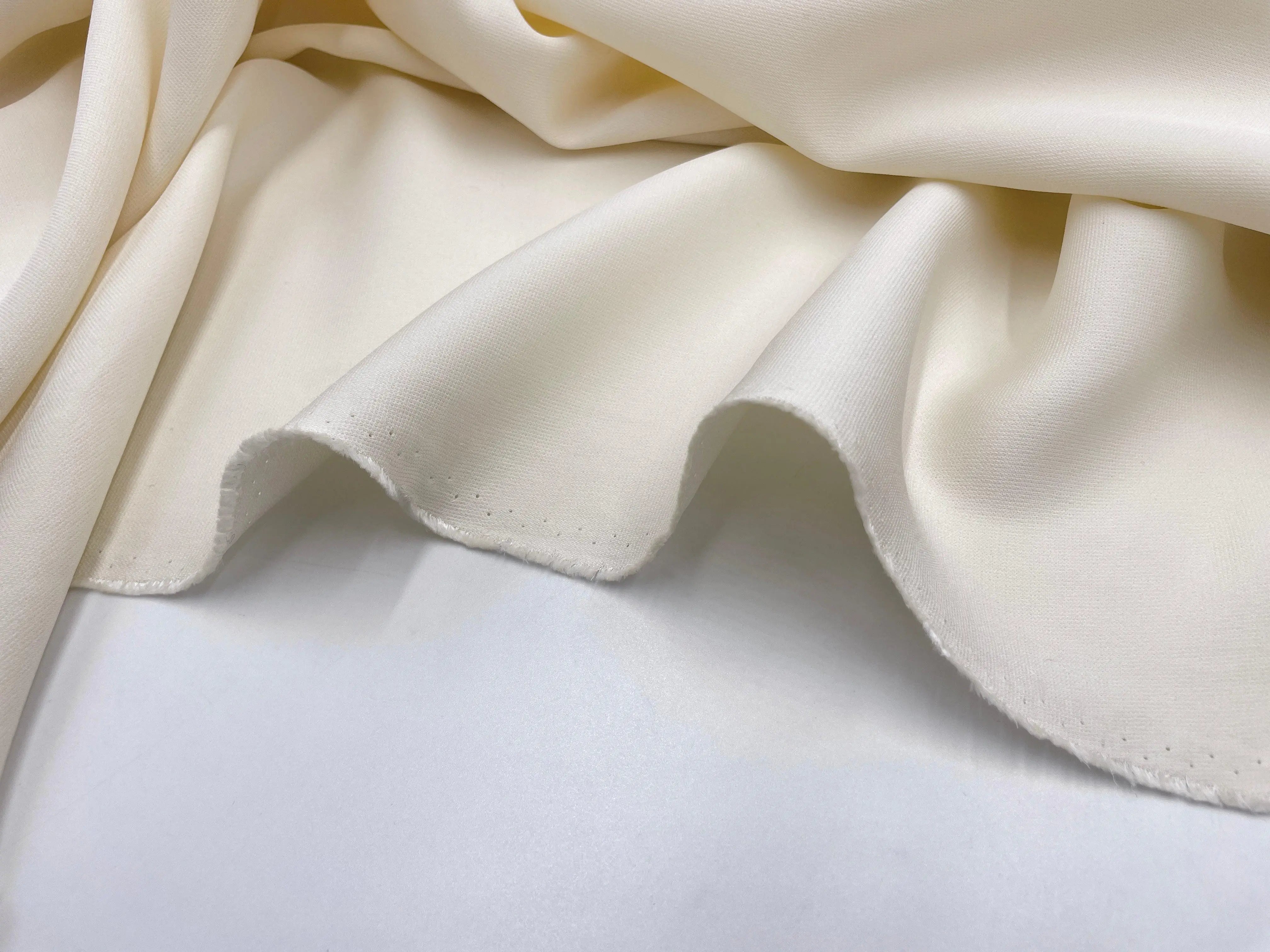 CRÊPE VISCOSE JOLI TOMBÉ IVOIRE - My Little Coupon - tissu - coudre