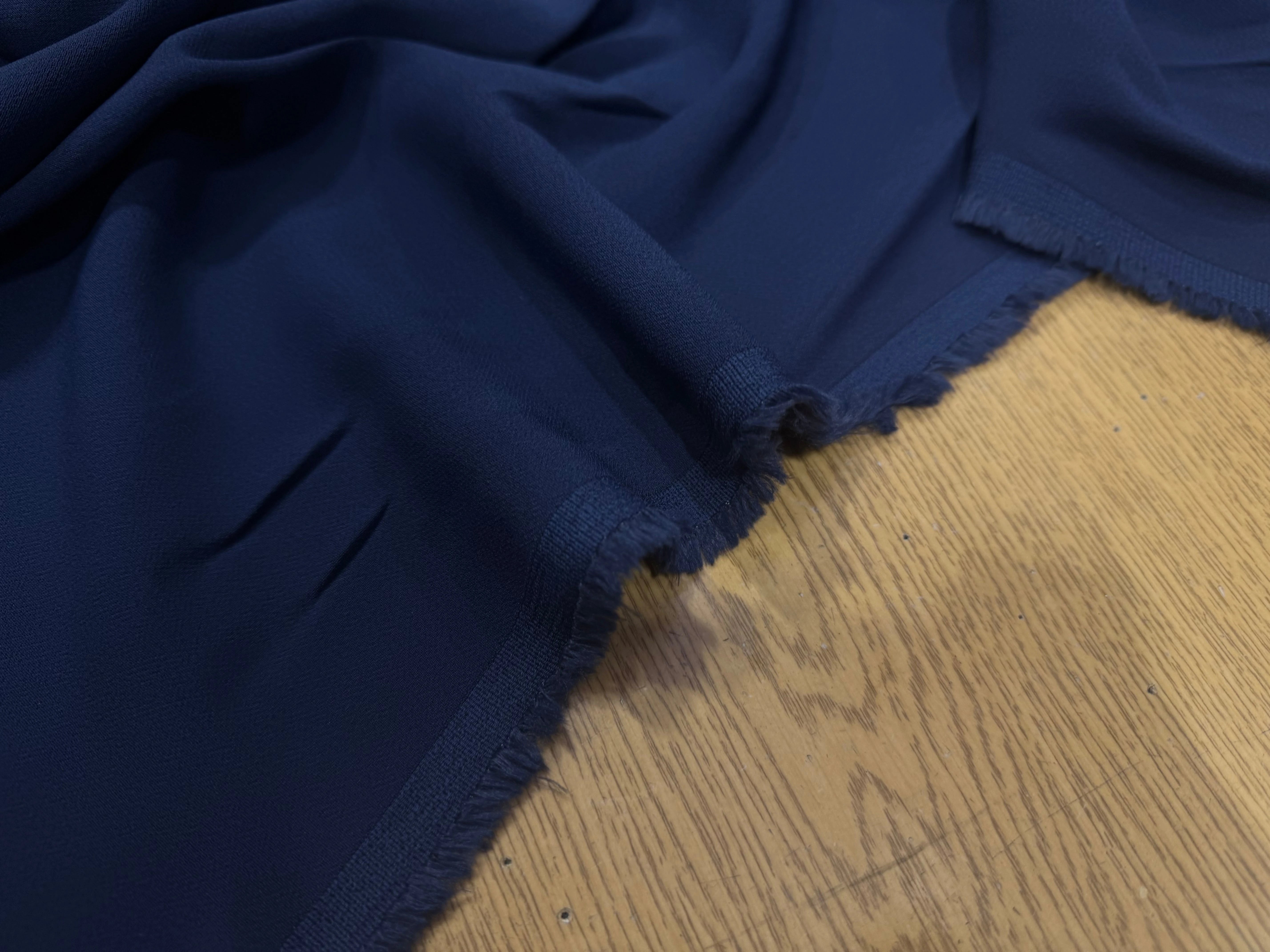 CREPE VISCOSE LOURD BLEU - My Little Coupon
