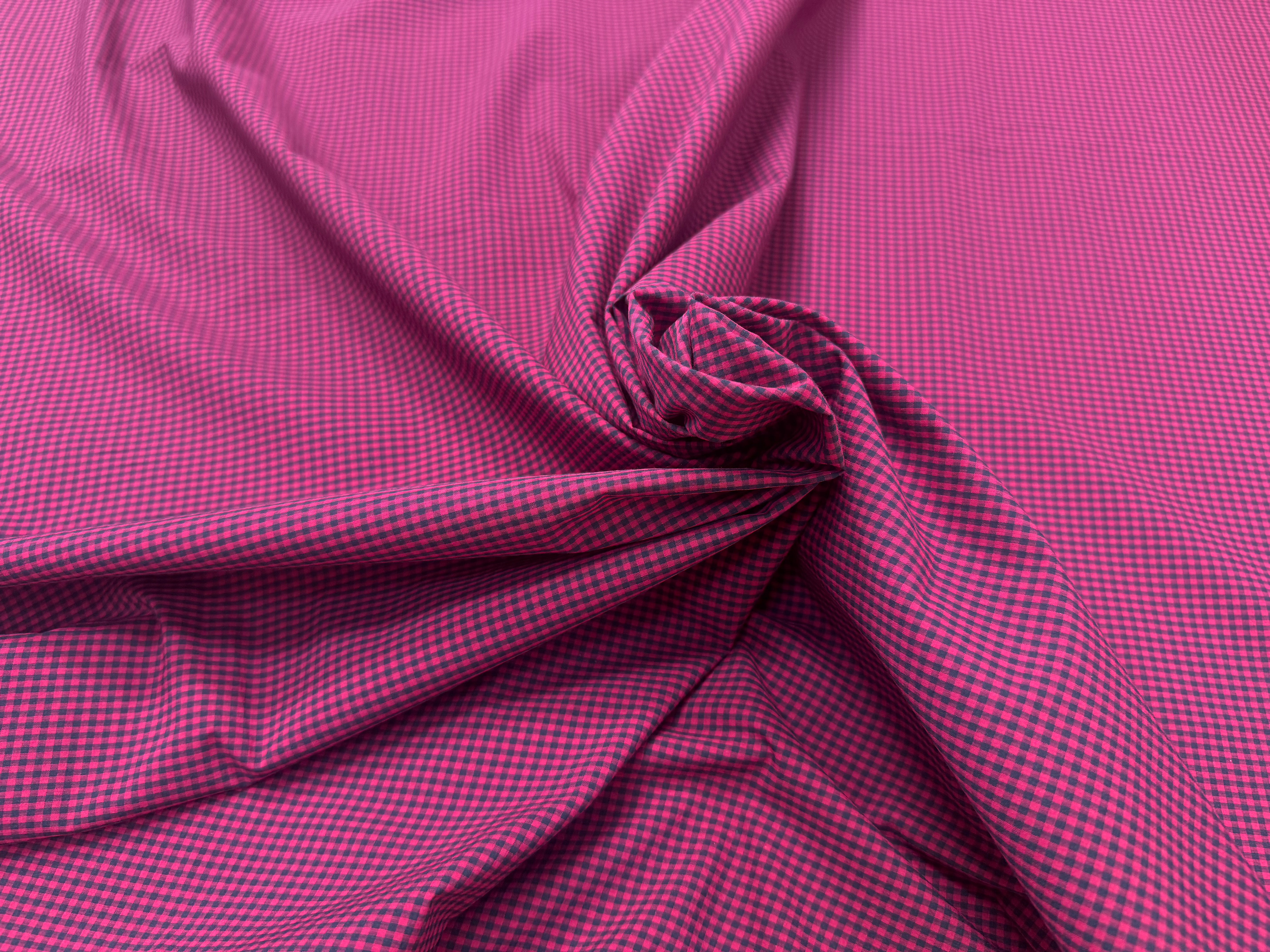 COTON LÉGER PETIT CARREAUX ROSE ET NOIR - My Little Coupon