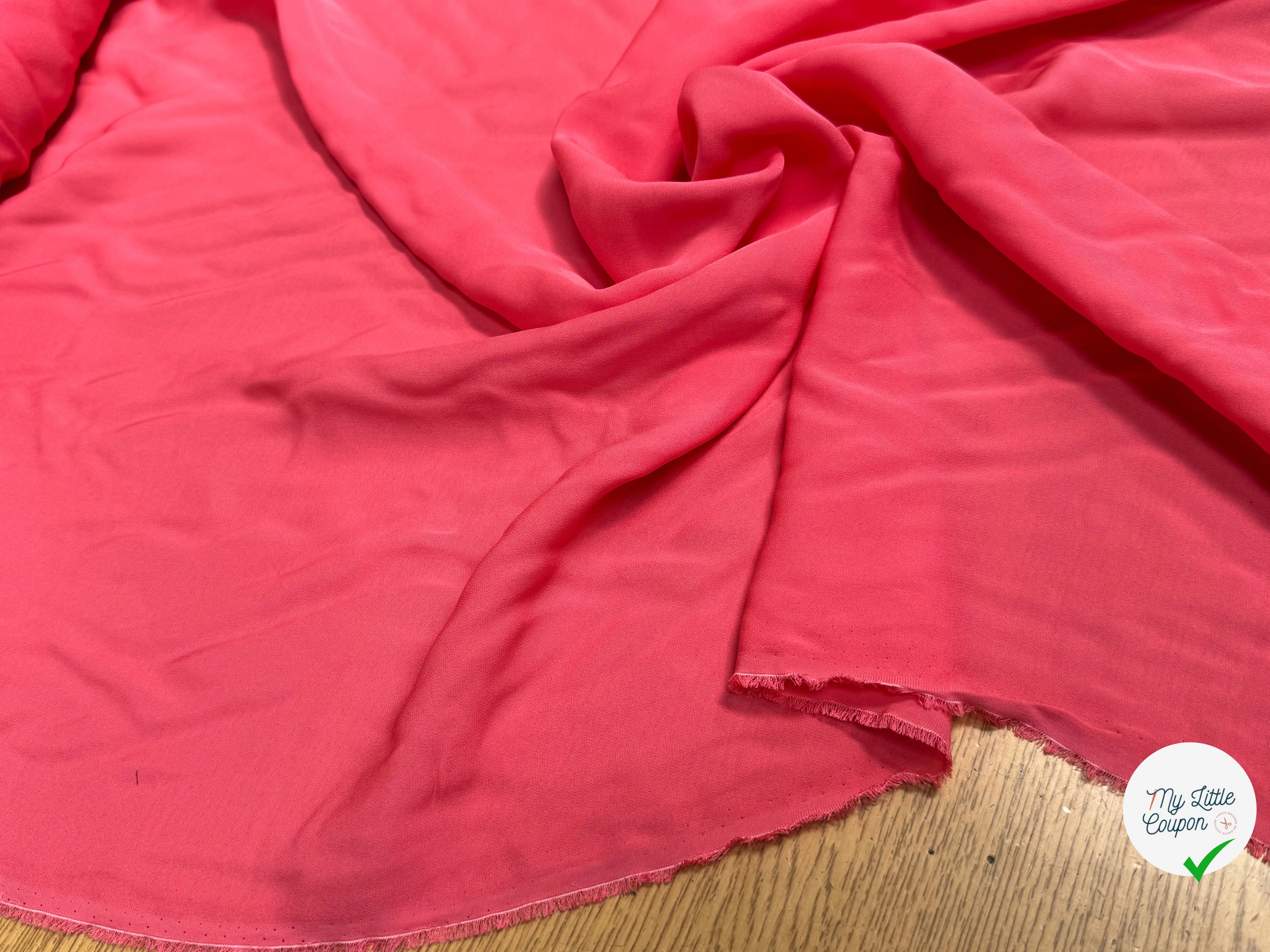(Chute) CREPE DE SOIE LÉGÈREMENT SATINÉ ROSE CORAIL - My Little Coupon