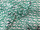 CRÊPE VISCOSE ECOVERO FOND BLANC MOTIFS GEOMETRIQUE VERT - My Little Coupon