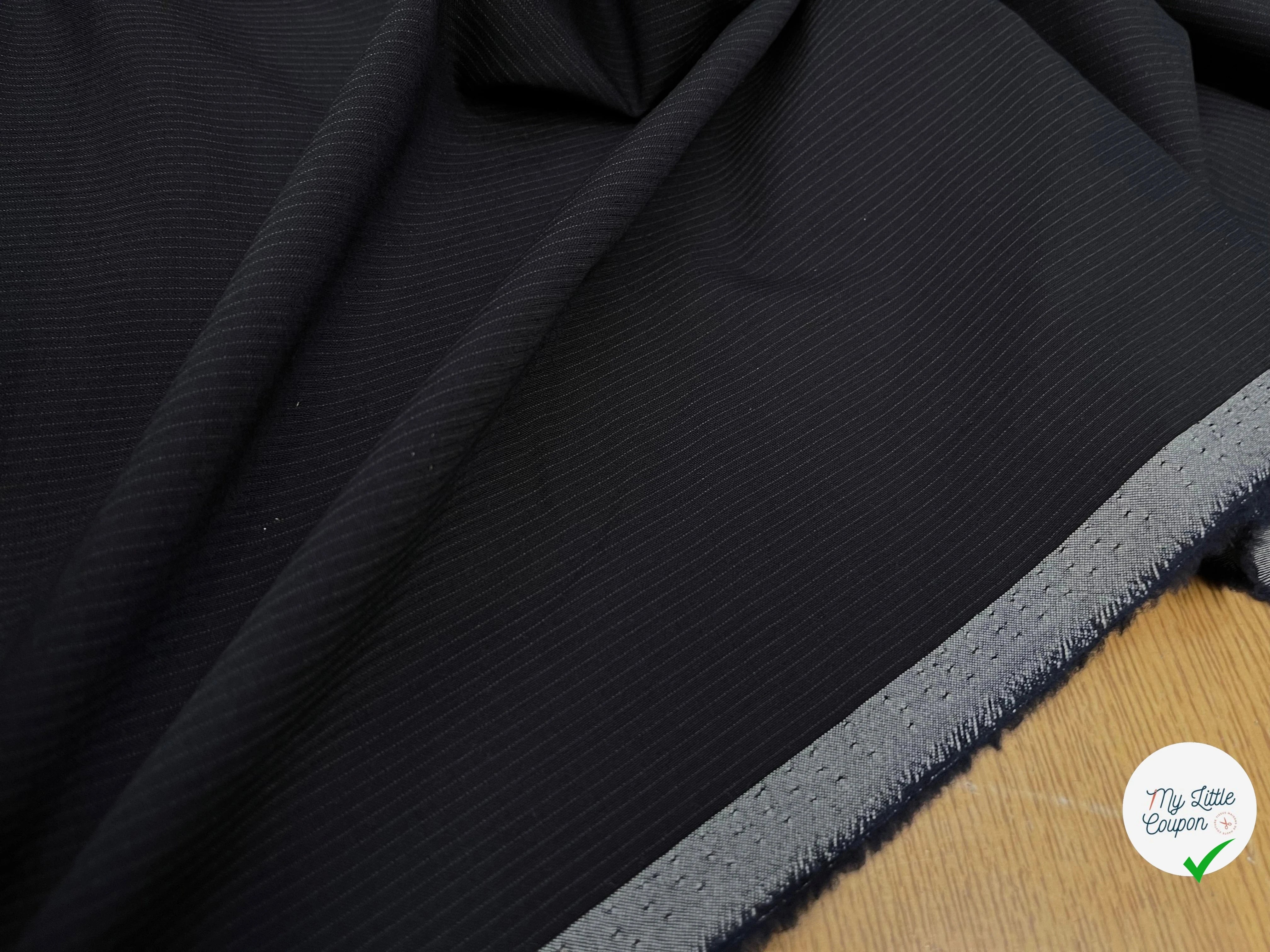 DRAPERIE DE LAINE BLEU NUIT FINES RAYURES - My Little Coupon