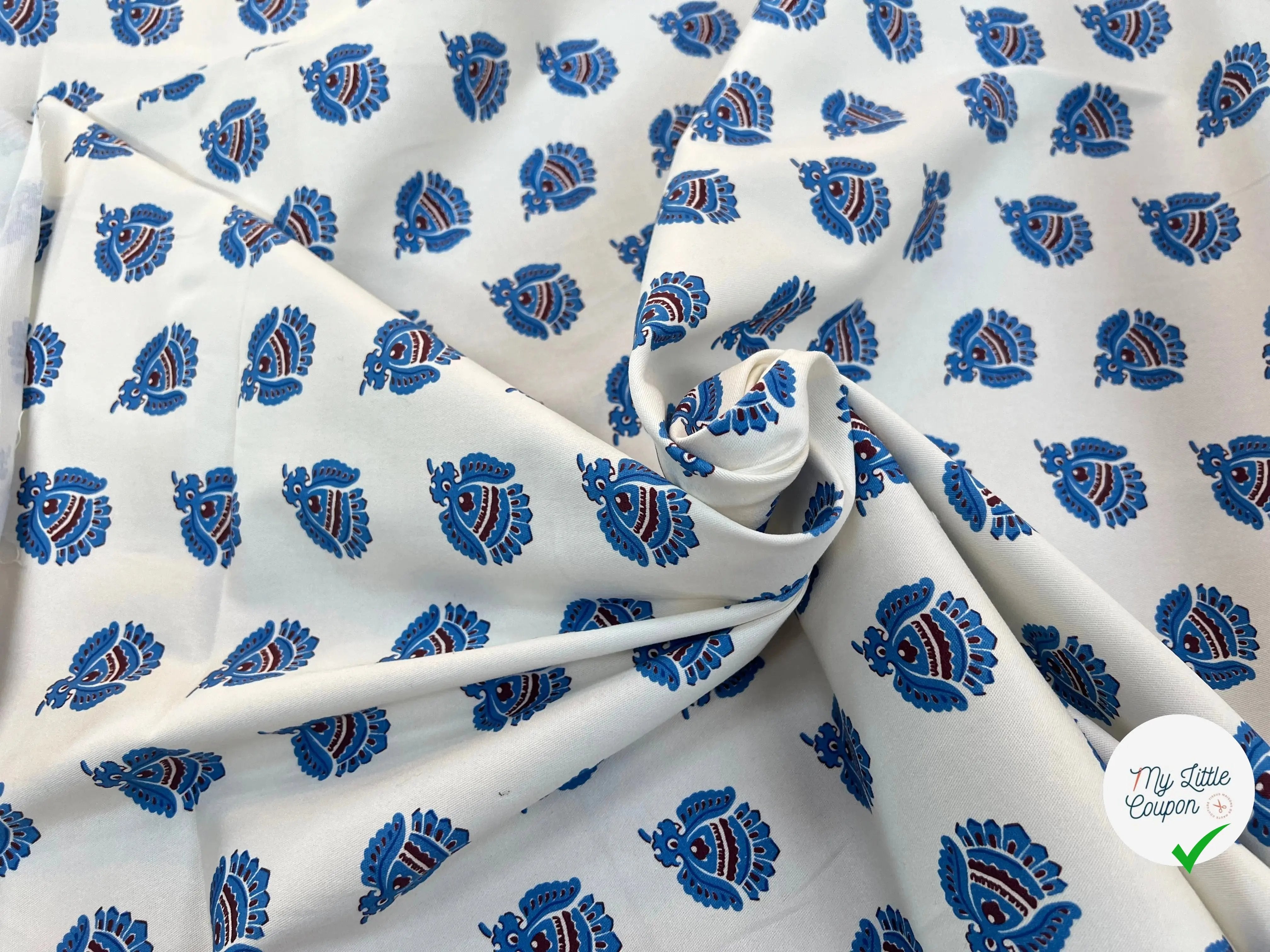 GABARDINE DE COTON FOND BLANC ÉCRU MOTIF INDIAN - My Little Coupon