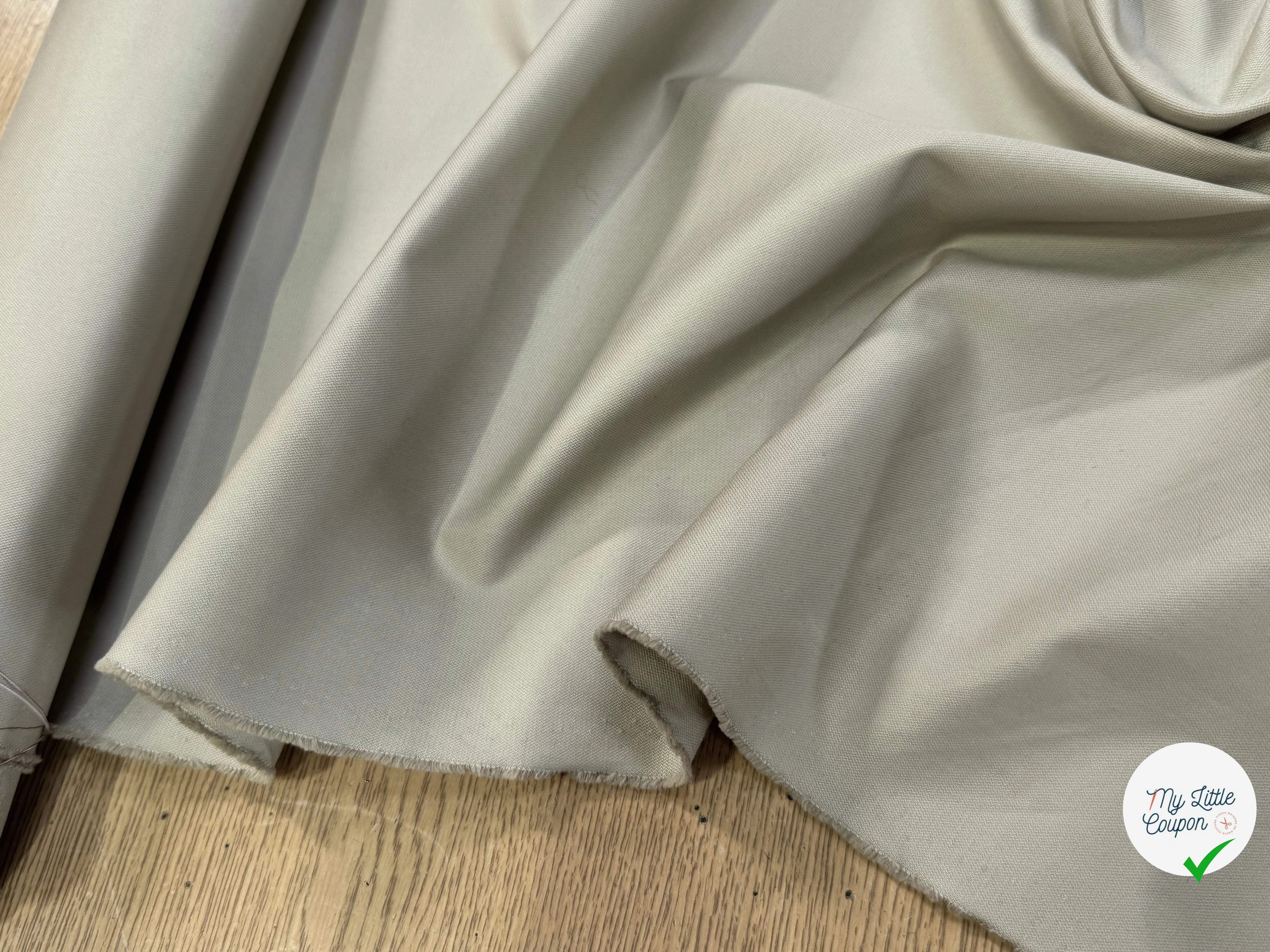 (Chute) GABARDINE DE COTON TENUE IMPÉCABLE BEIGE - My Little Coupon