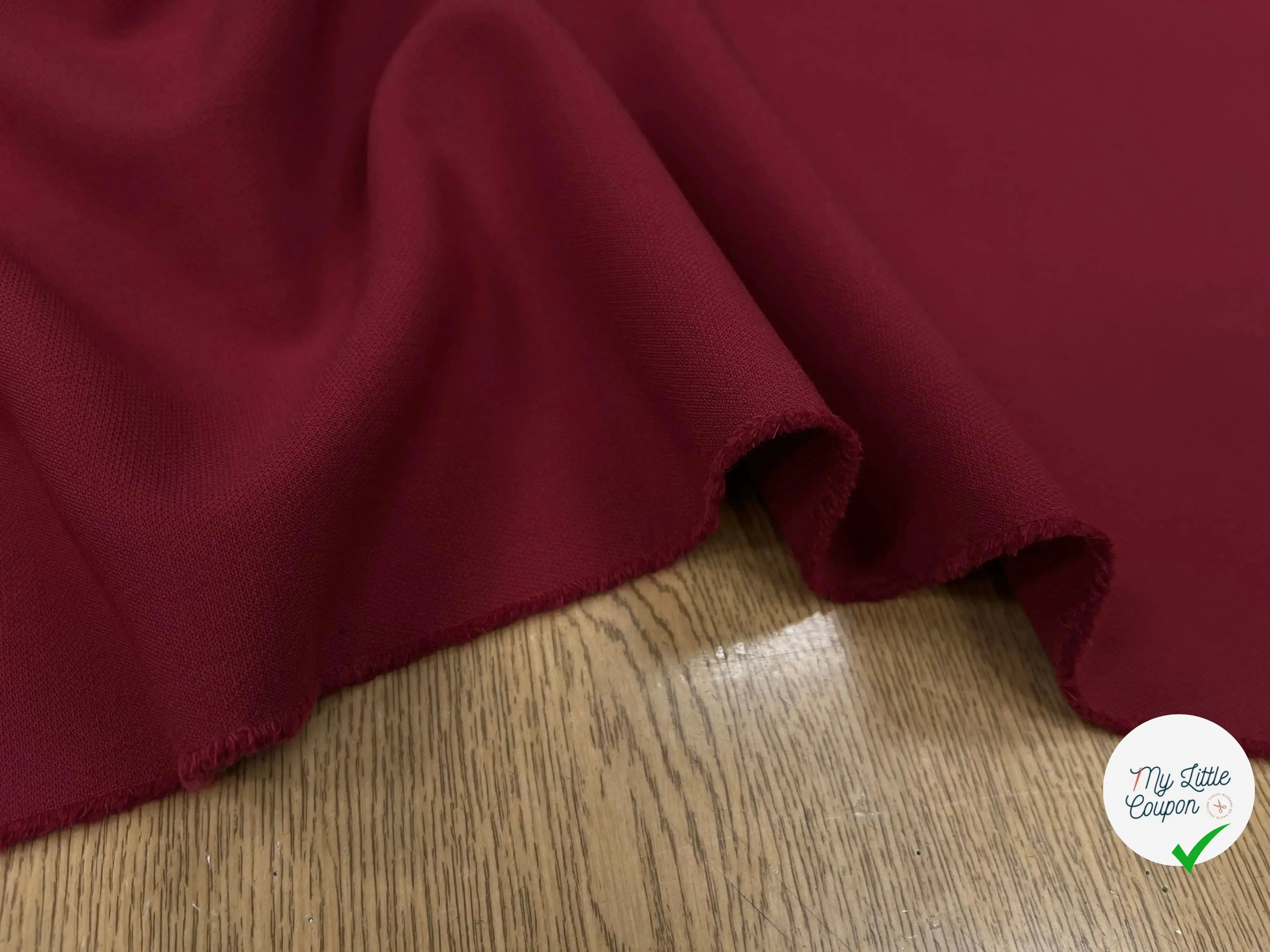 GABARDINE LAINE VIERGE ROUGE RUBY STRETCH - My Little Coupon