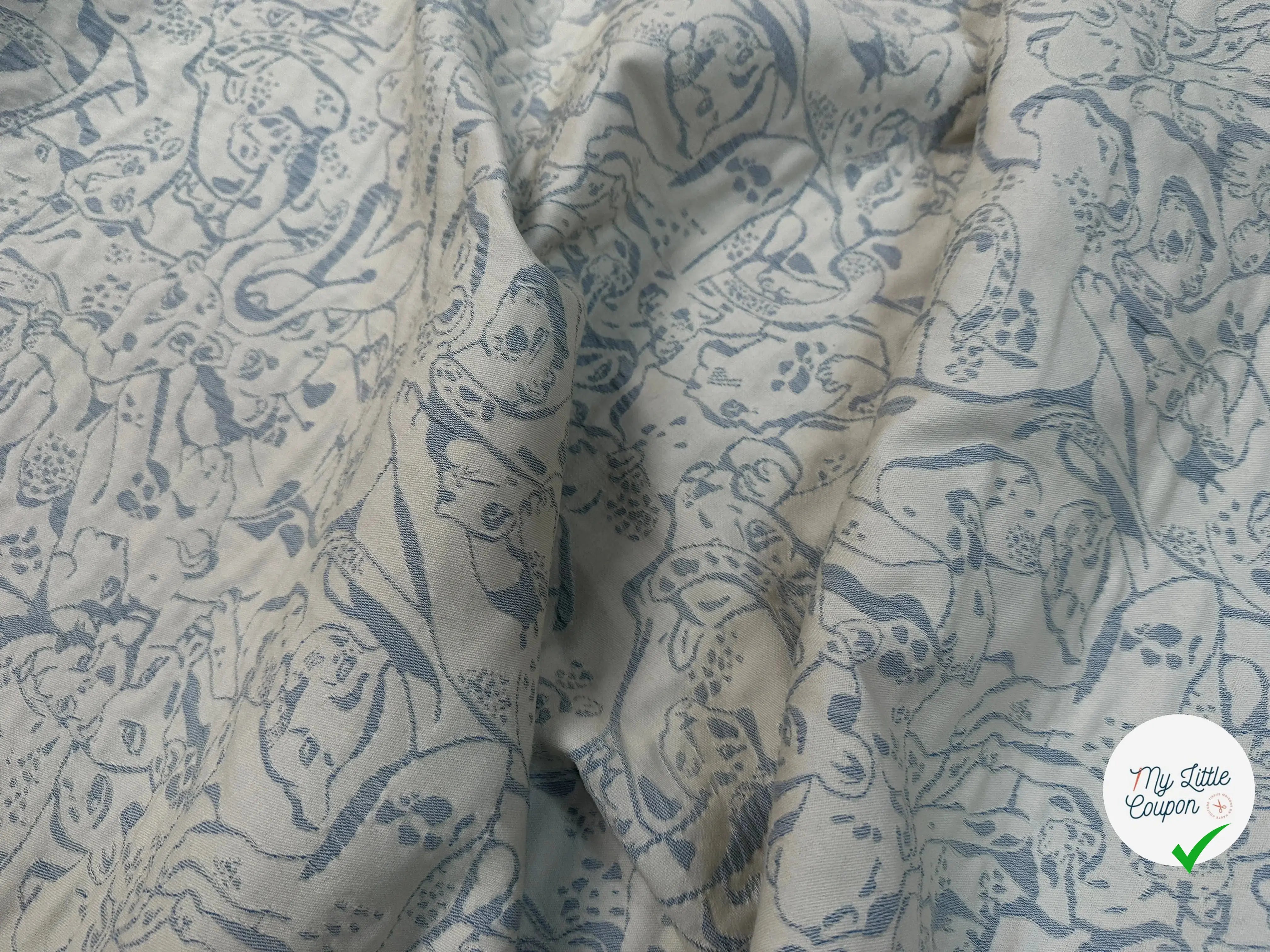 JACQUARD REVERSIBLE FACE BLEU FACE CREME FELIN - My Little Coupon