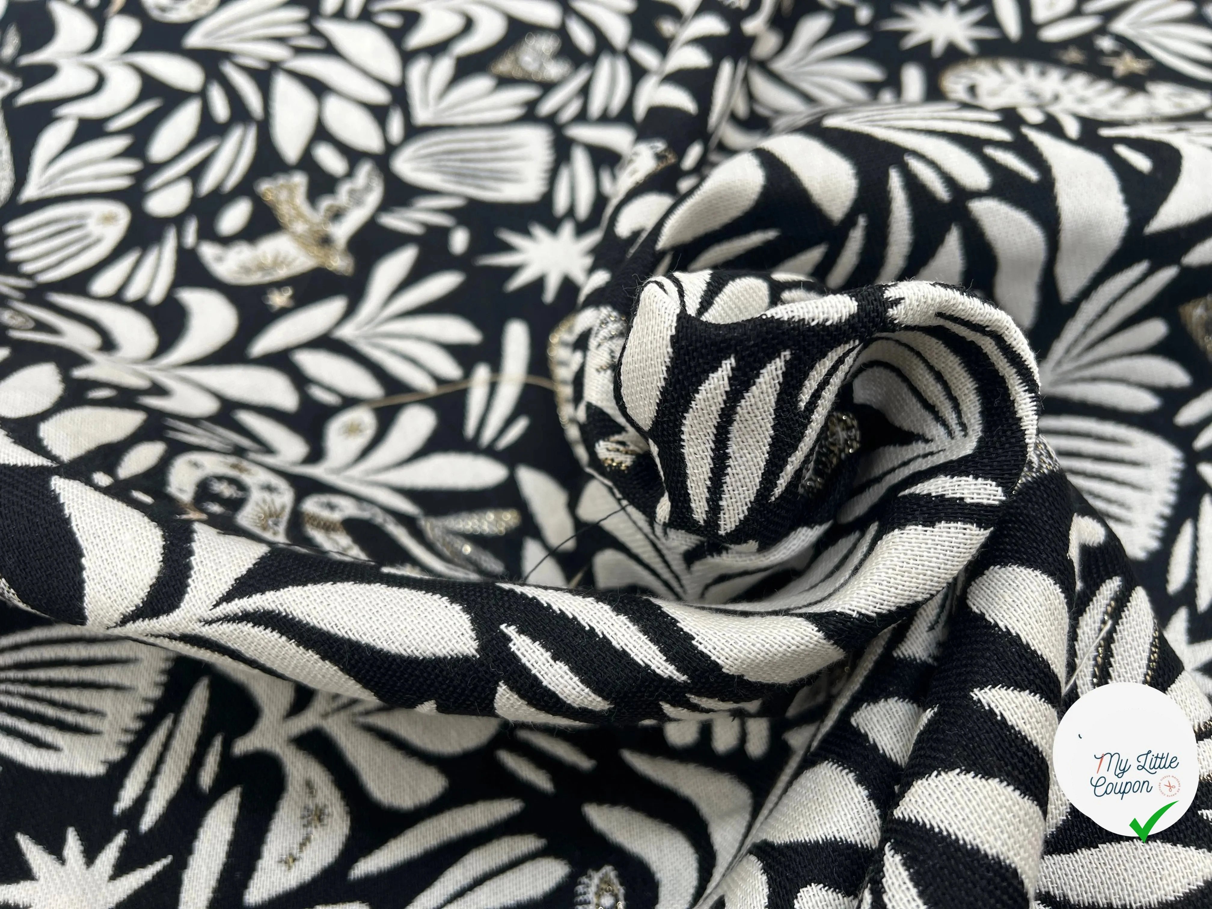 JACQUARD TISSÉ TEINT MYSTIC ALLOVER NOIR - My Little Coupon