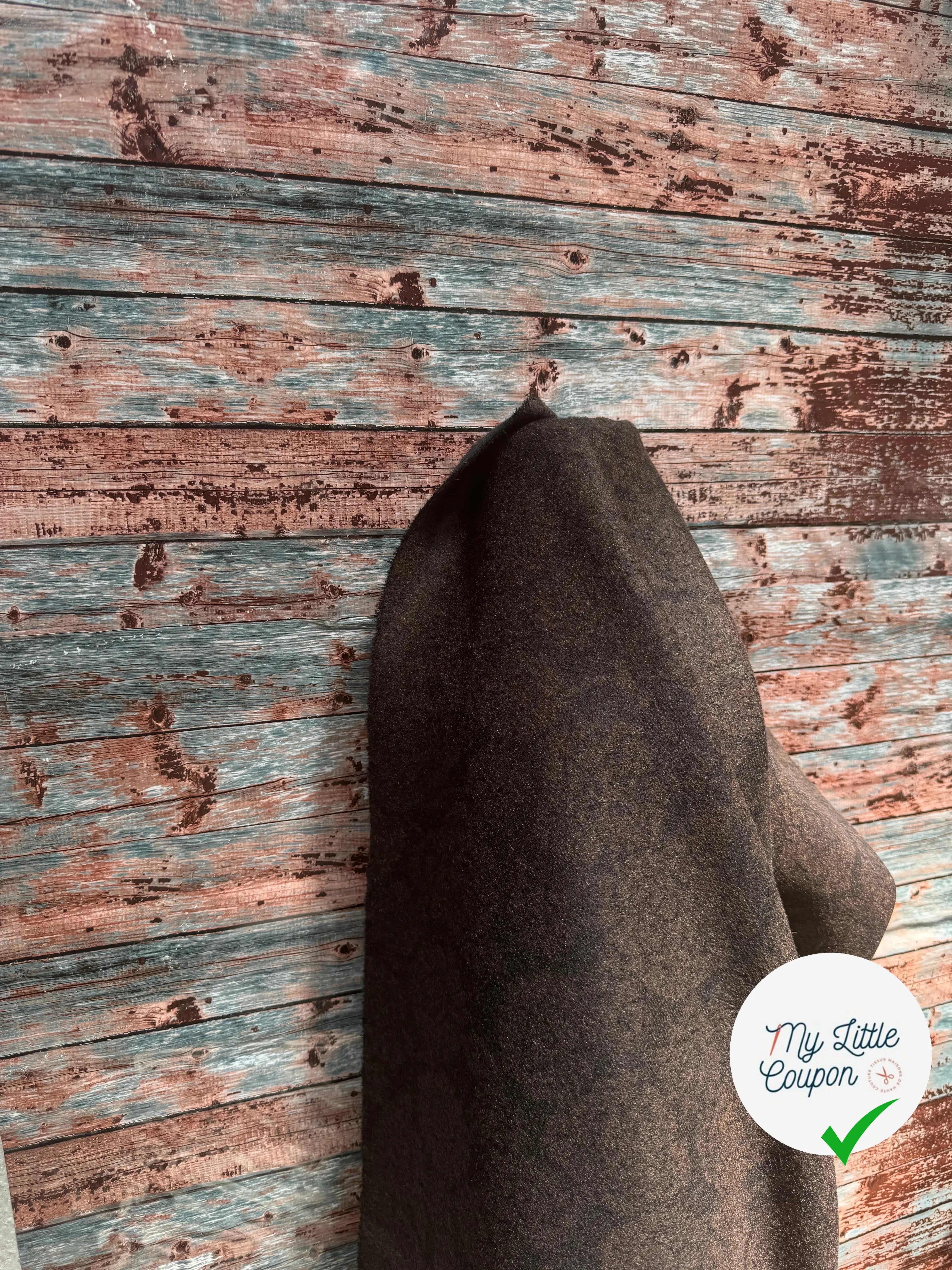 LAINAGE 100% CACHEMIRE MARRON ET NOIR MOTIF A FLEURS - My Little Coupon