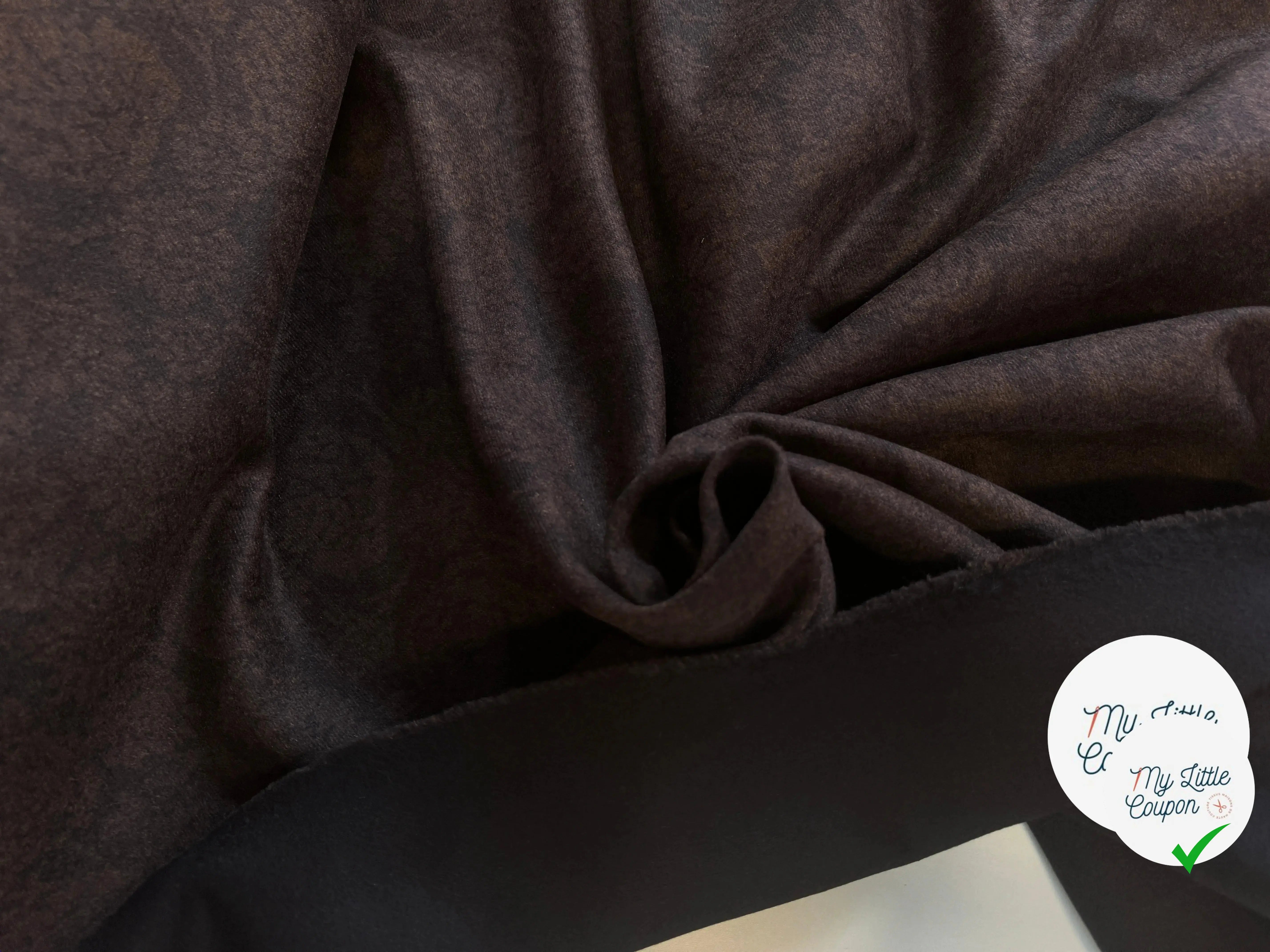 LAINAGE 100% CACHEMIRE MARRON ET NOIR MOTIF A FLEURS - My Little Coupon
