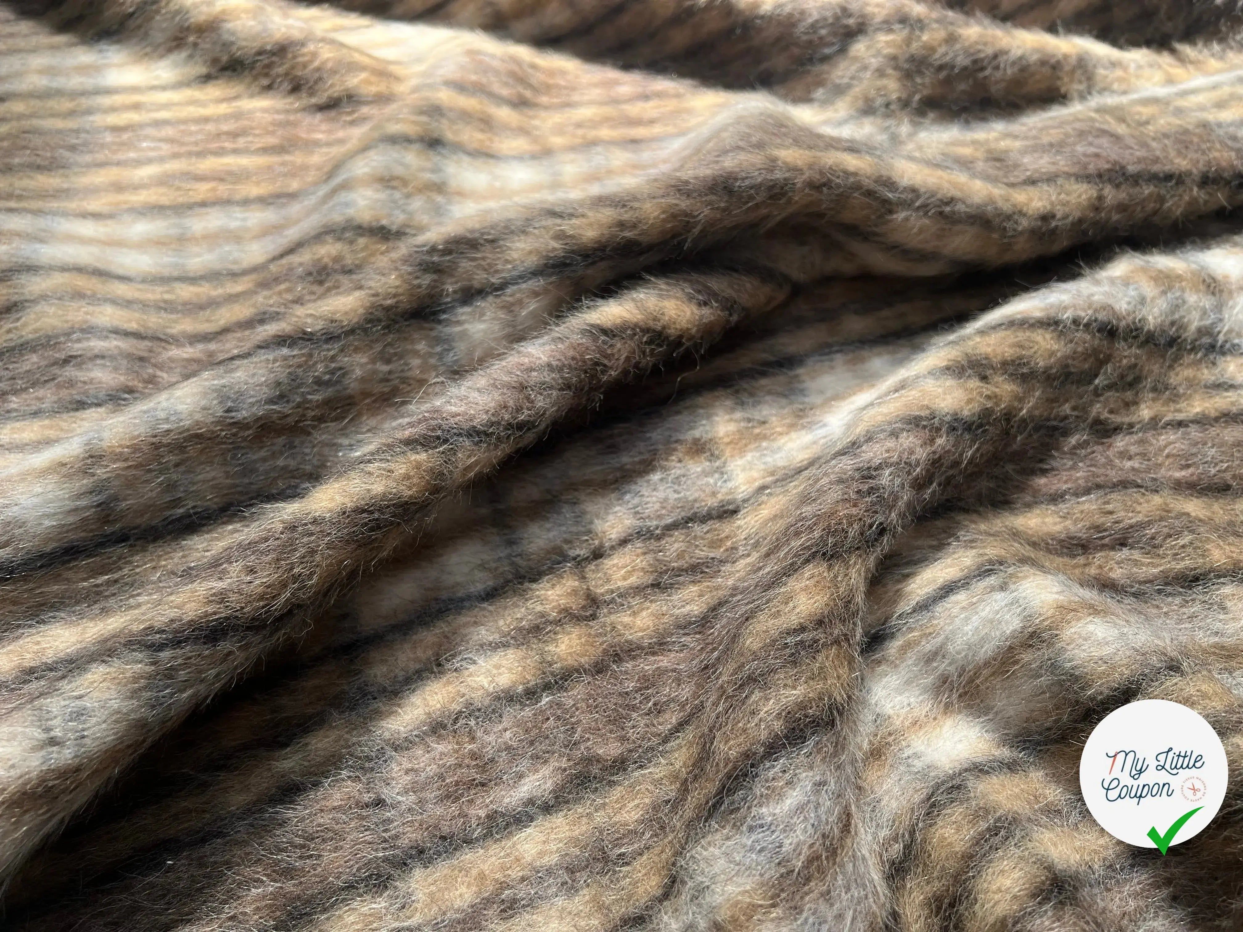 LAINAGE ALPAGA ESPRIT LÉOPARD BEIGE NOIR - My Little Coupon