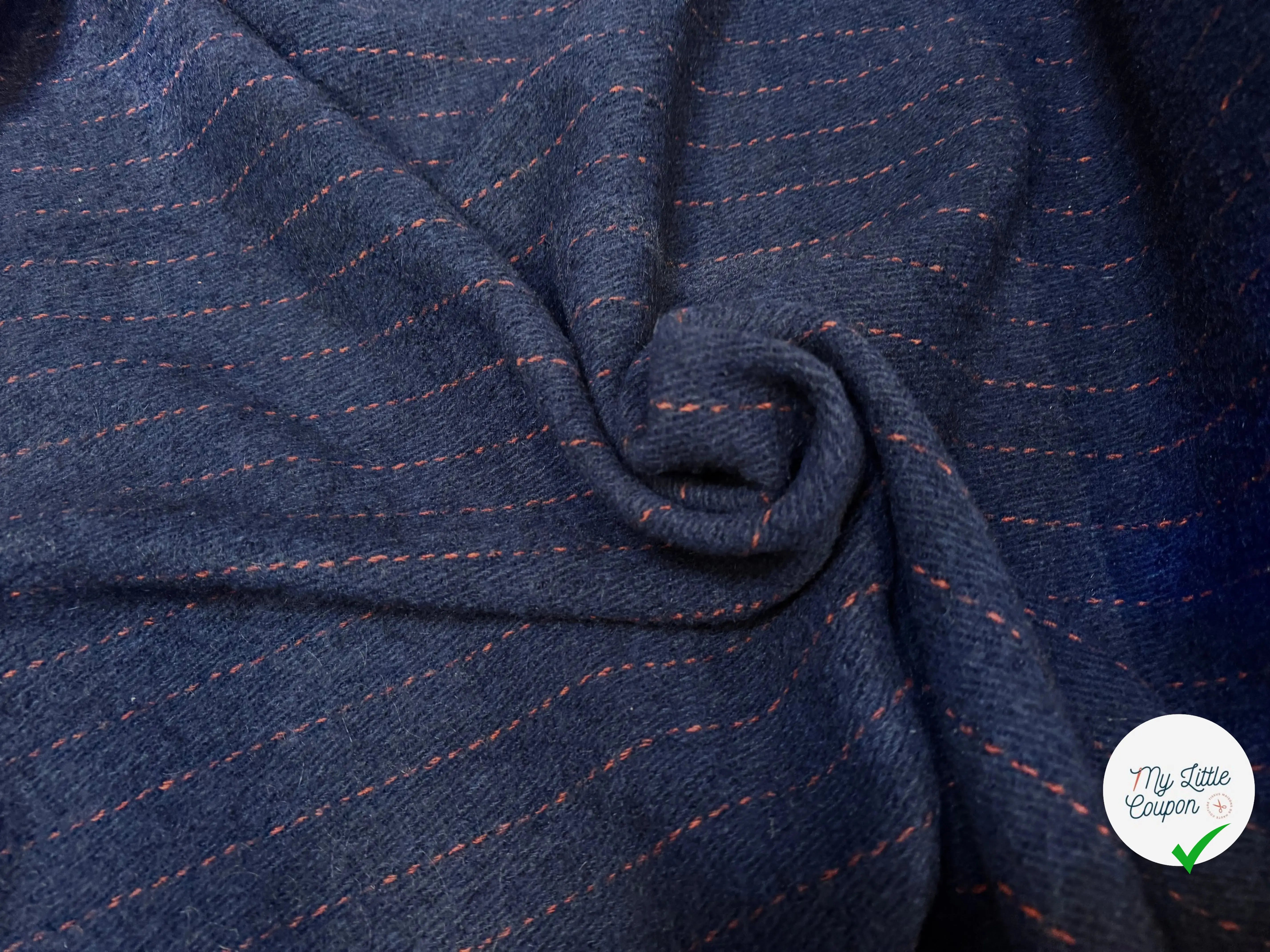 LAINAGE STRIÉ RAYURES ROUGE FOND BLEU - My Little Coupon