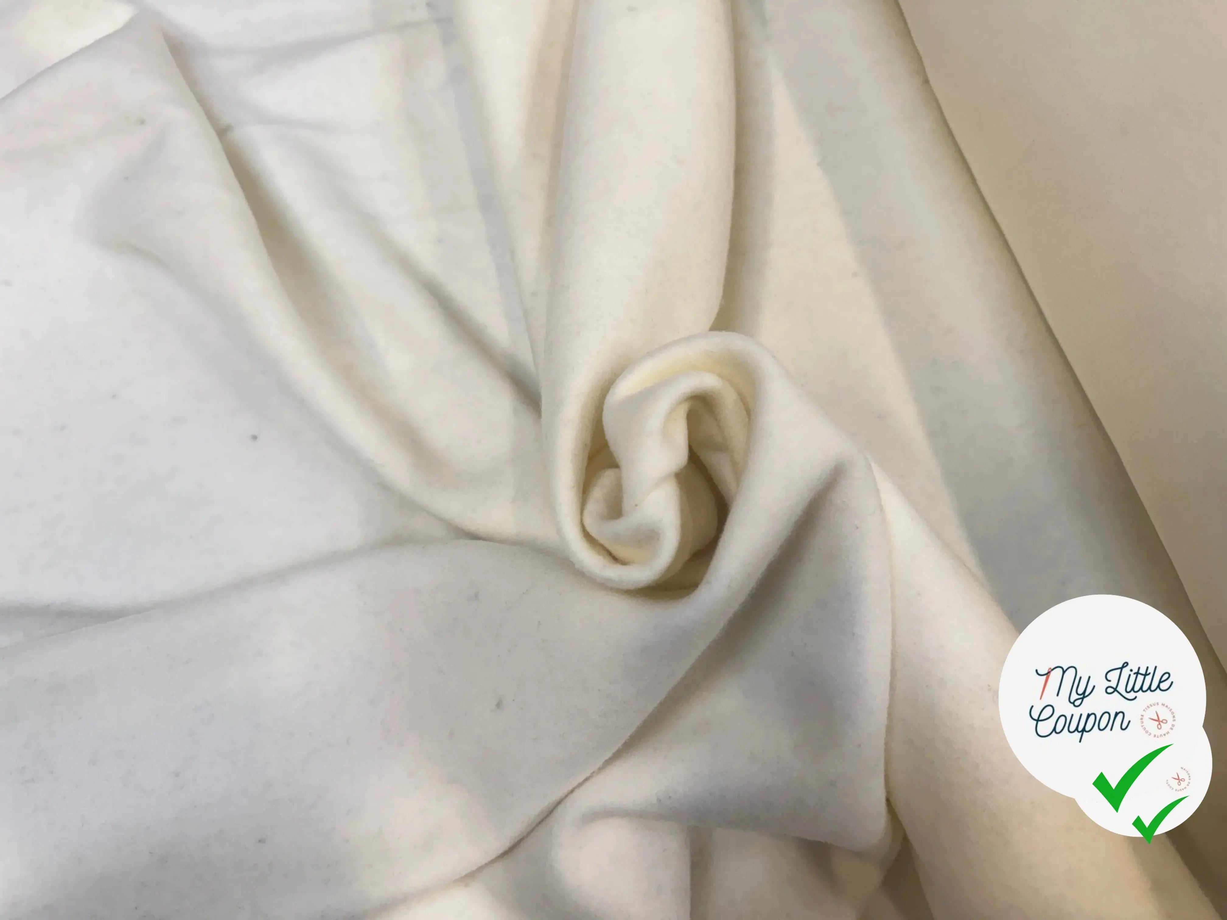 MOLLETON GRATTÉ 70% COTON ÉCRU TOUT DOUX - My Little Coupon