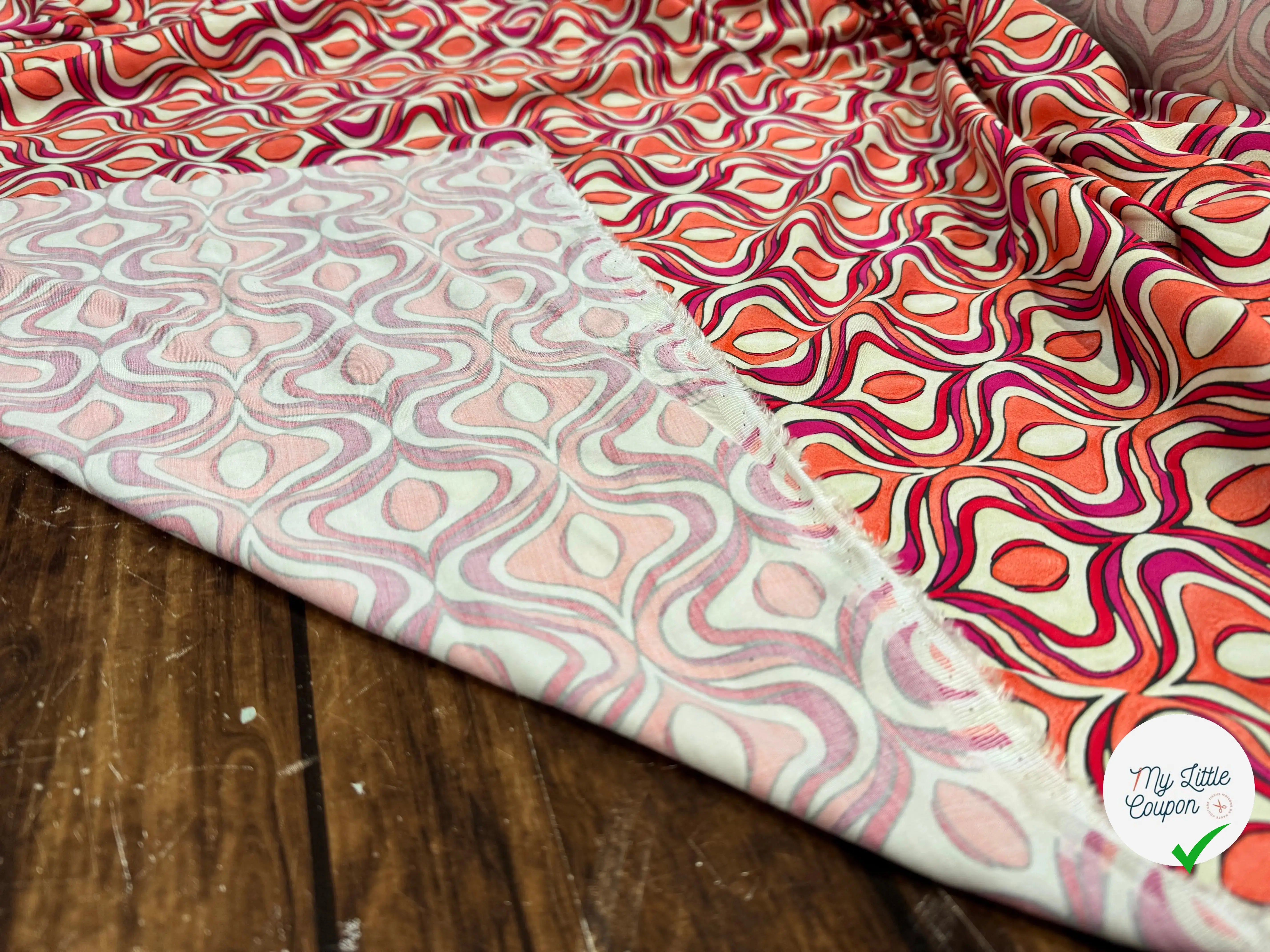 POPELINE DE VISCOSE IMPRIMÉE LEGEREMENT SATINEE - My Little Coupon