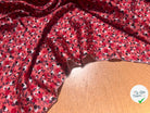 SATIN DE VISCOSE FOND ROSE FLEURS BLANC ROUGE ET BLEU - My Little Coupon