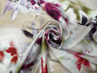 SATIN FLEURS ABSTRAITES ROSE ET VERT FOND BLANC - My Little Coupon