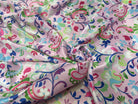 SATIN VELOUTÉ FLEURS FOND ROSE PALE - My Little Coupon