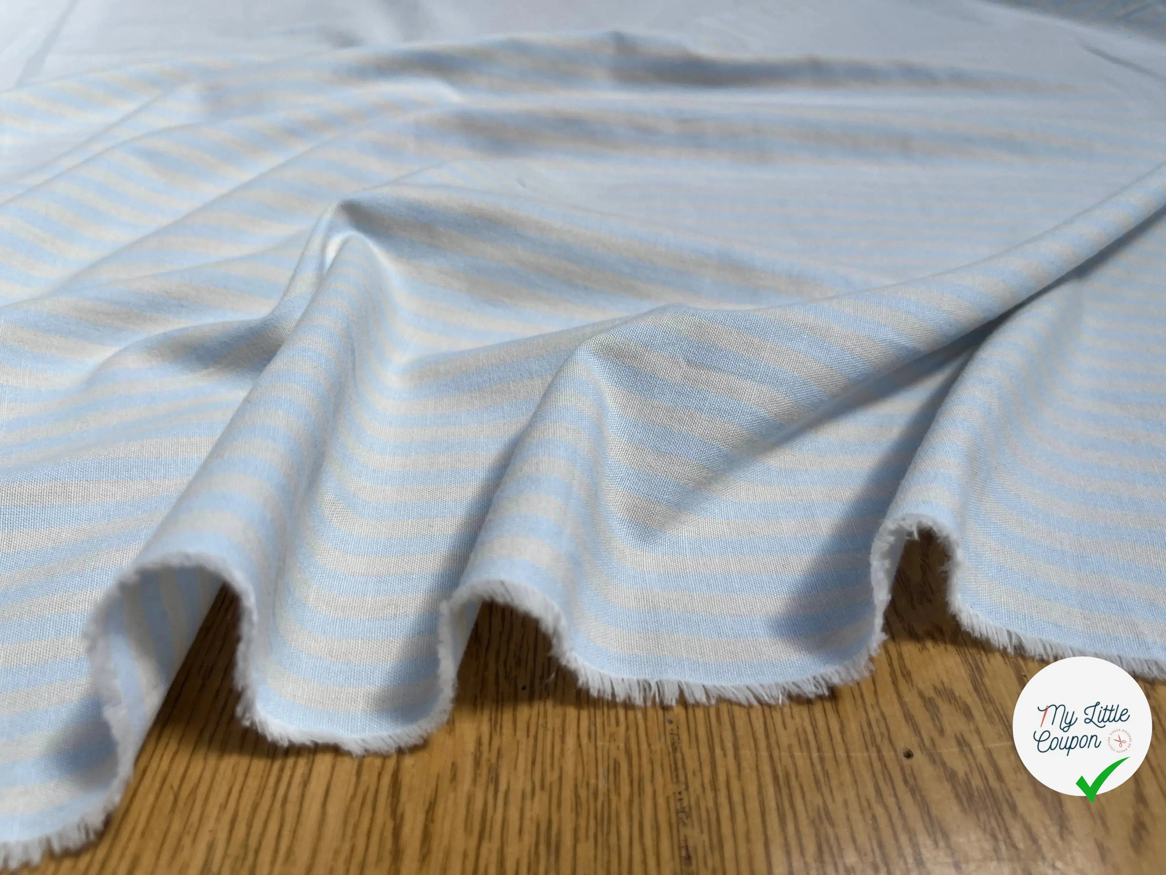 TISSU CHEMISE COTON RAYÉ BLEU CIEL ET BEIGE - My Little Coupon