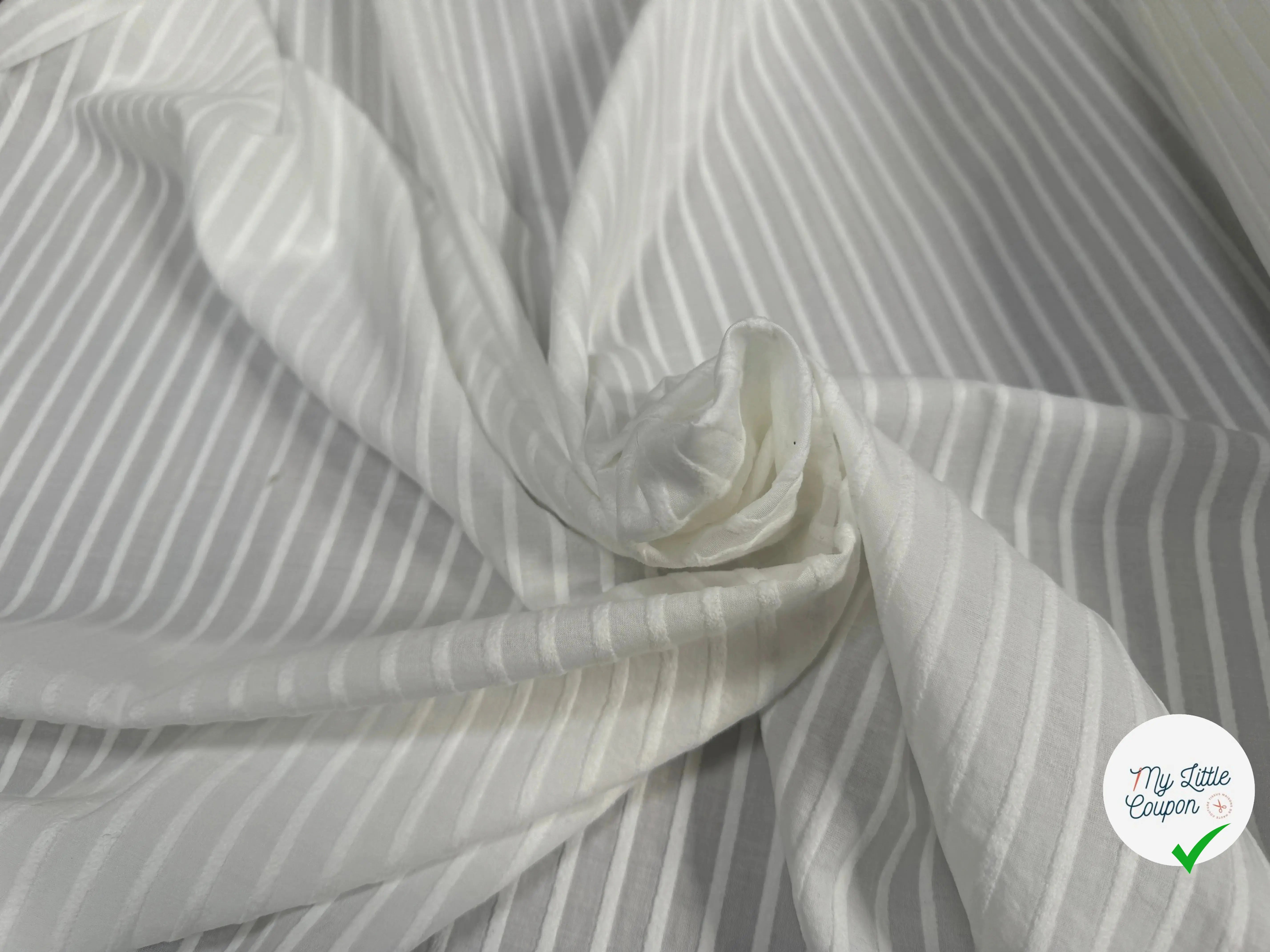 TISSU COTON BLANC À RAYURES DUVETEUSES - My Little Coupon
