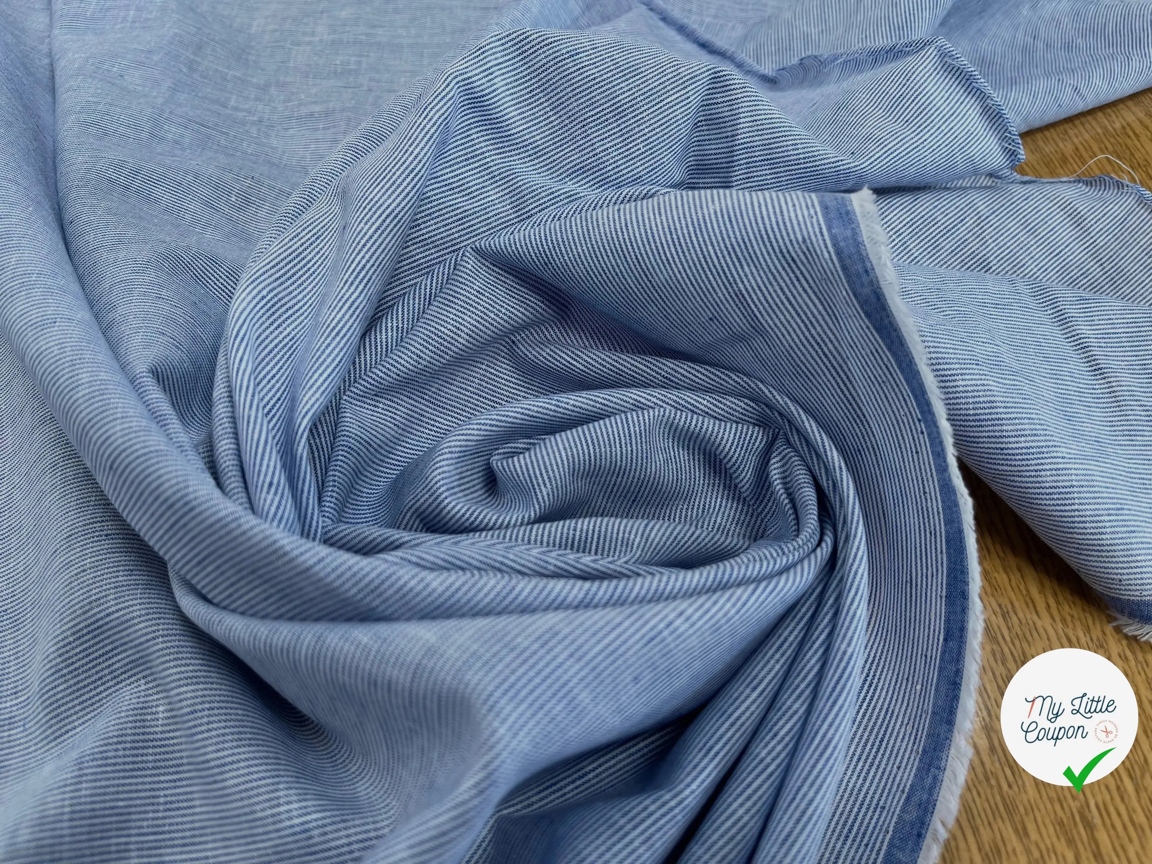 TISSU COTON CHEMISE RAYURE FINE BLEU BLANC - My Little Coupon