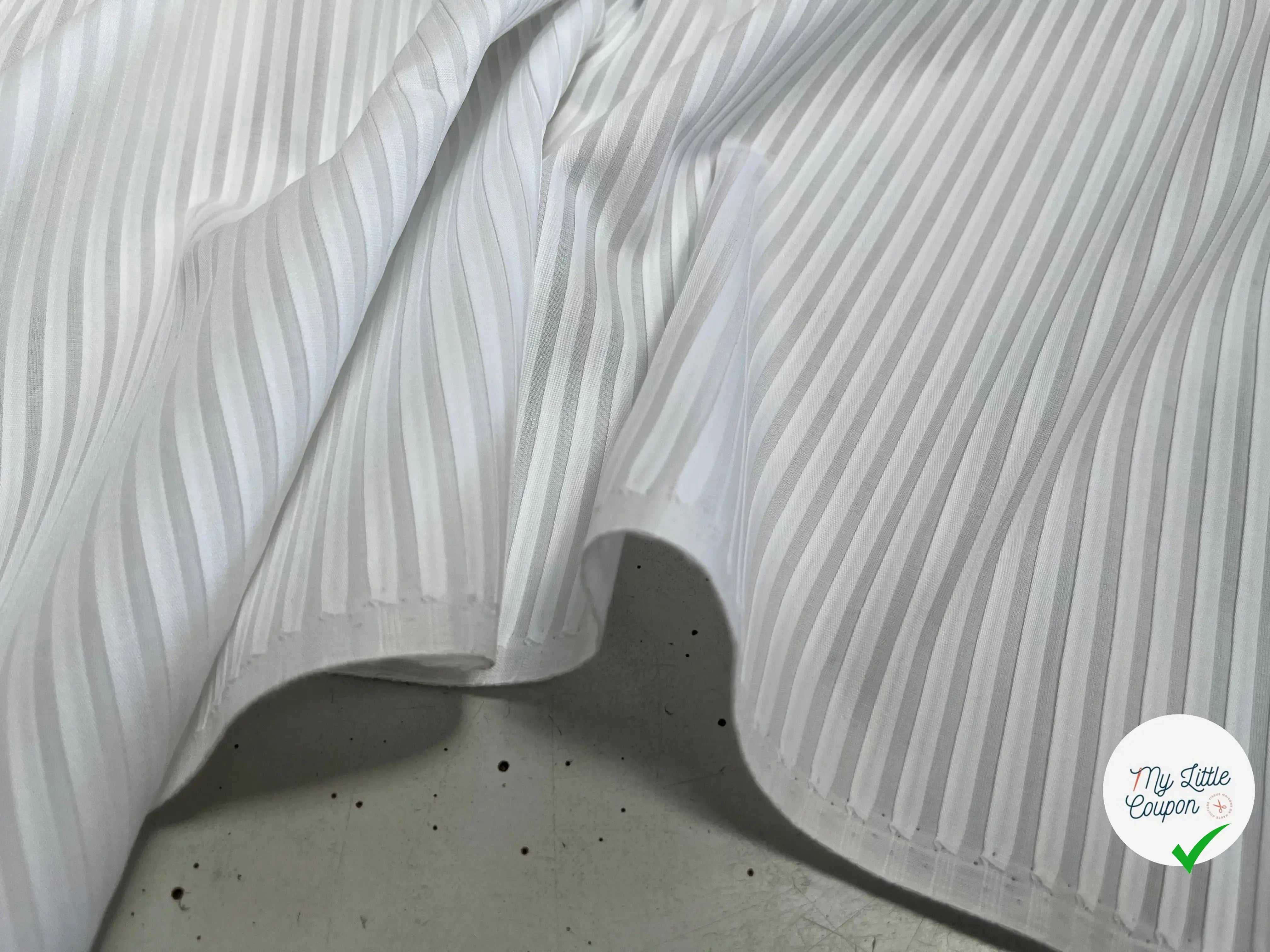 TISSU COTON UNI BLANC À RAYURE - My Little Coupon
