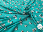 VISCOSE À MOTIF D'HIBISCUS À FOND TURQUOISE - My Little Coupon