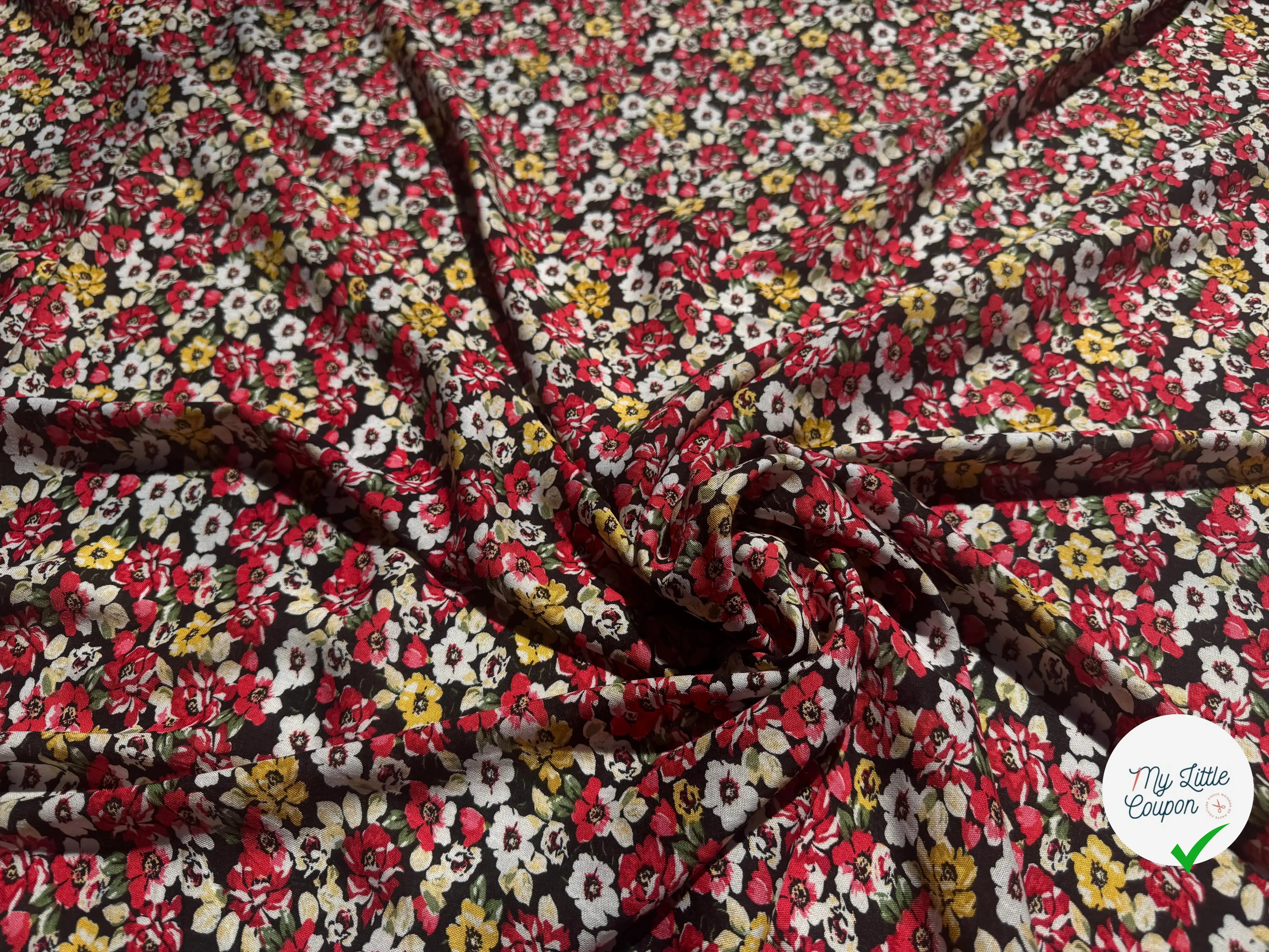 VISCOSE À MOTIFS FLORAUX ROUGES ET JAUNES - My Little Coupon