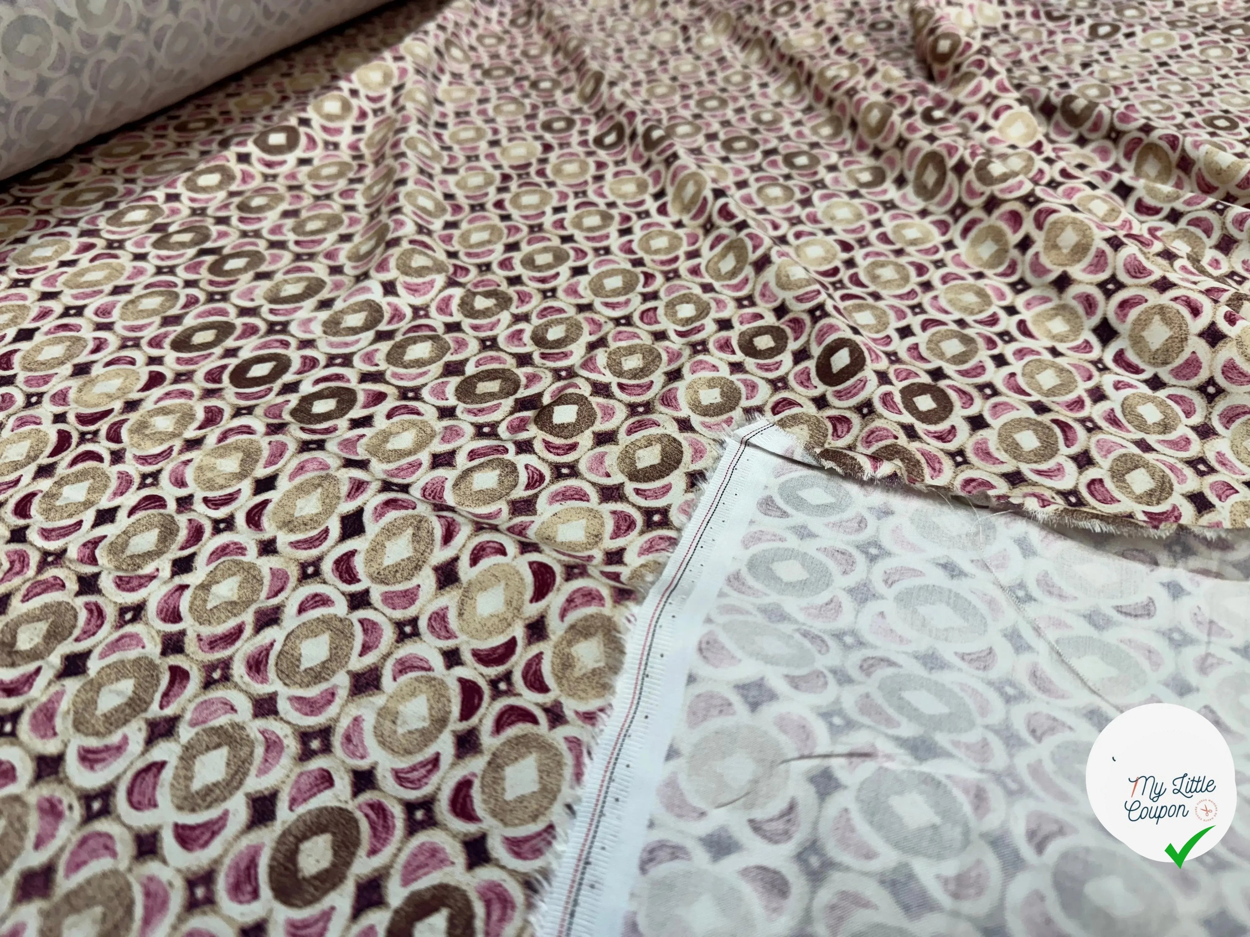 VISCOSE IMPRIMEE LÉGÈREMENT SATINÉE - My Little Coupon