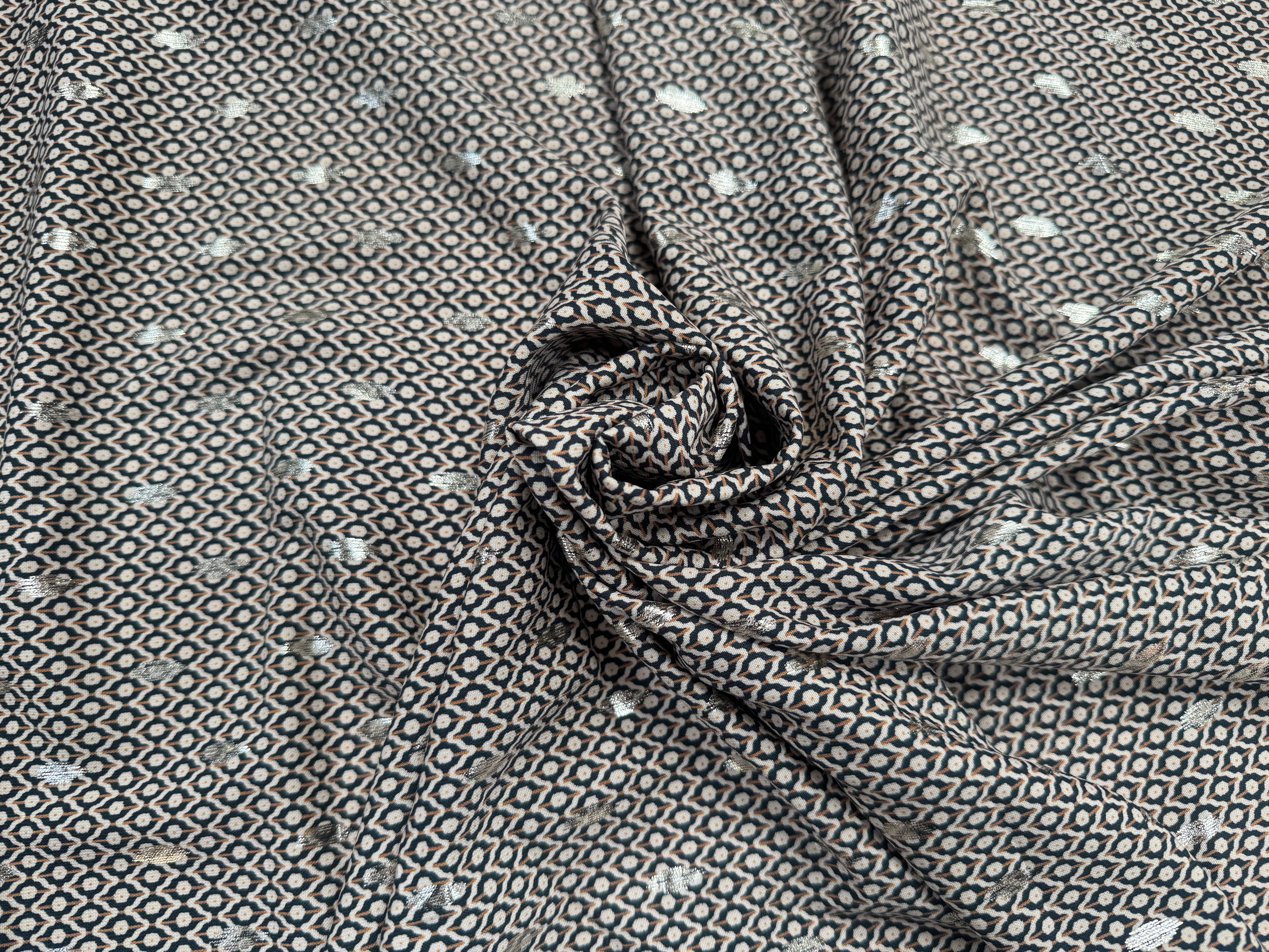 WOOLPEACH FOND VERT MOTIFS GÉOMÉTRIQUES MARRON ET VERT DETAILS DORÉ - My Little Coupon