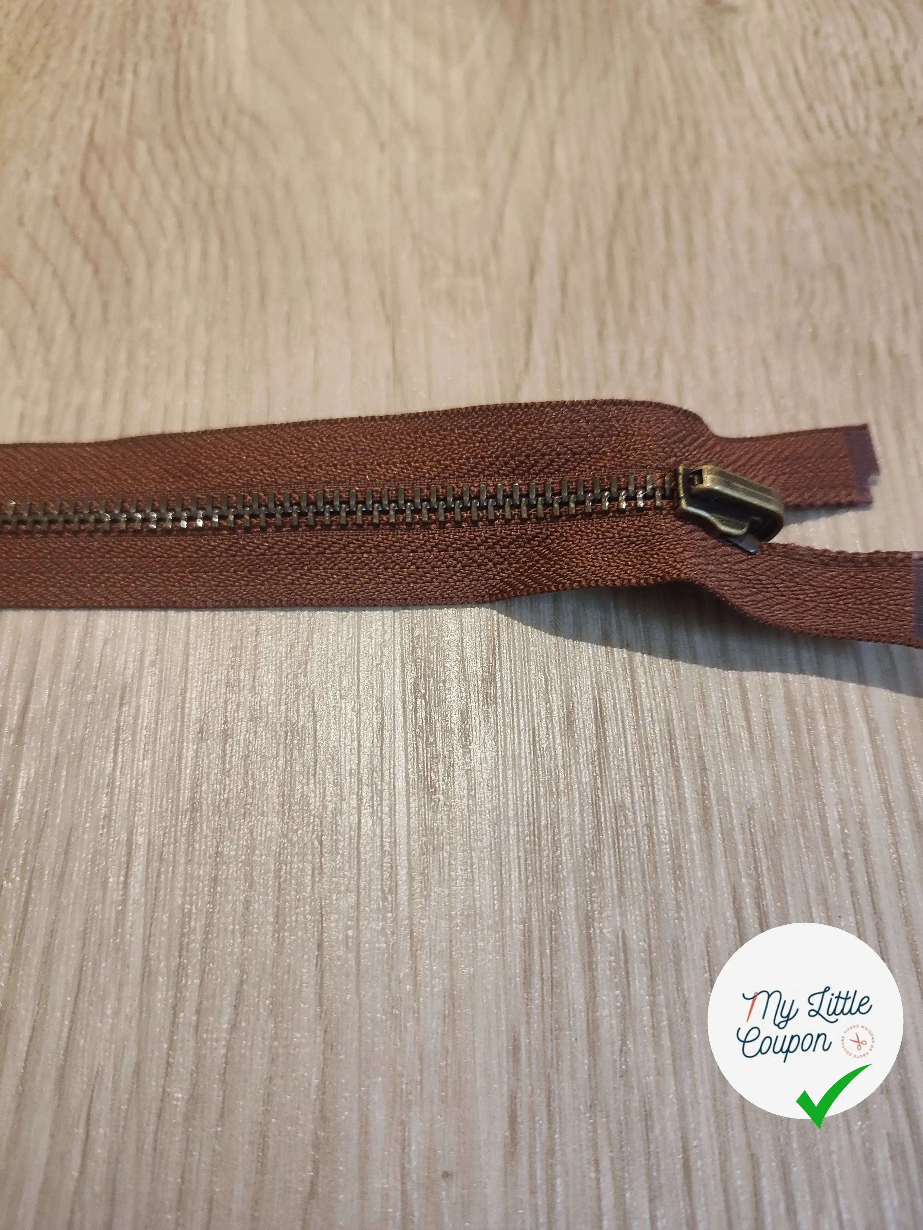 (Copie) FERMETURE RIRI METAL SÉPARABLE RÉVERSIBLE 90CM MARRON - My Little Coupon
