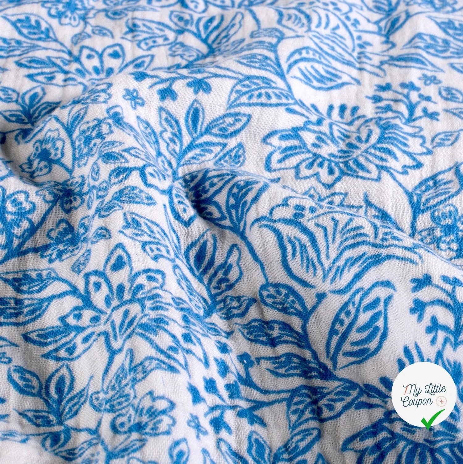 DOUBLE GAZE TISSU IMPRIMÉ FLEURS INDIGO - My Little Coupon