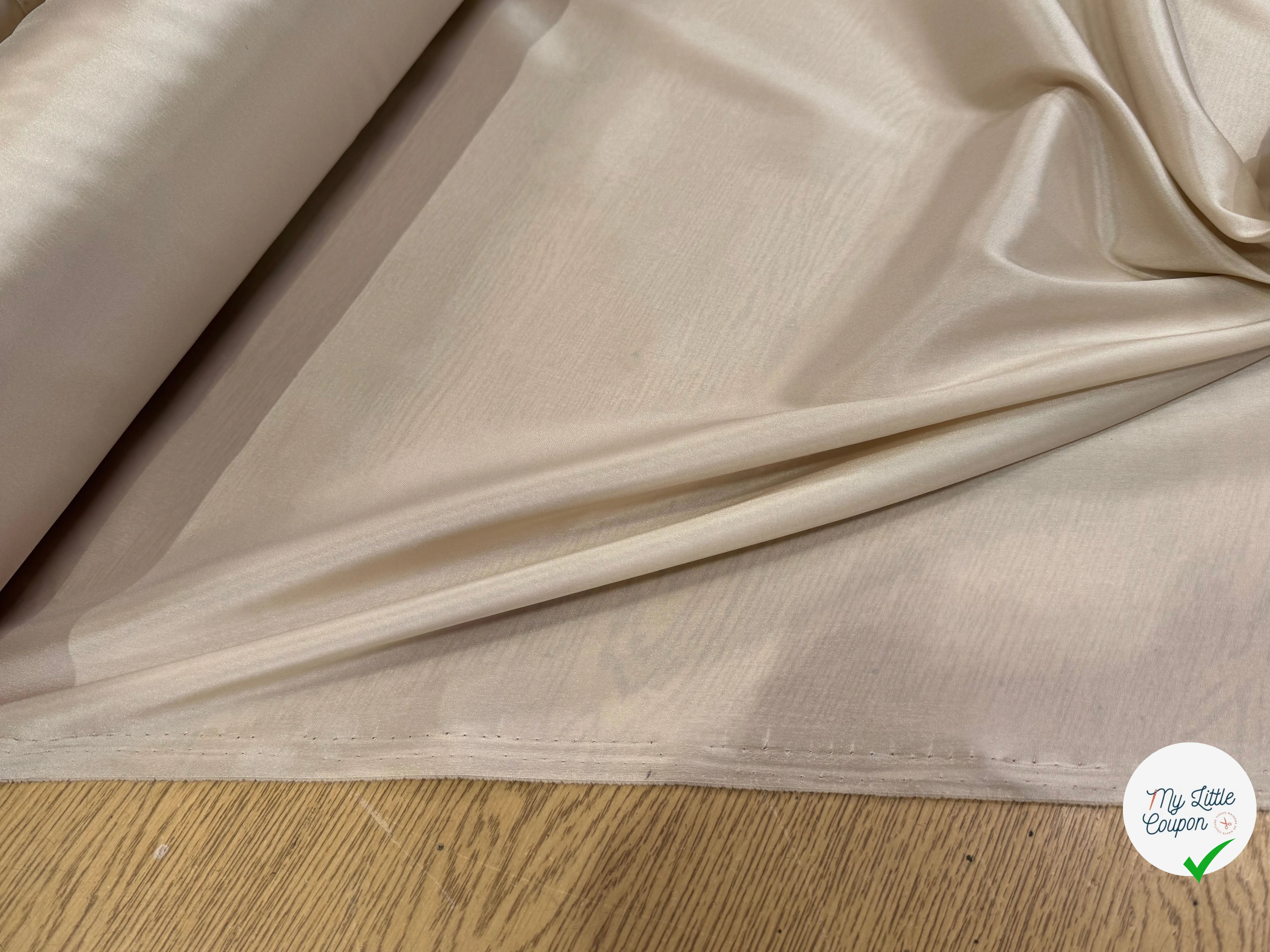 DOUBLURE 62% ACETATE STRETCH BEIGE CREME LÉGÈREMENT SATINÉE - My Little Coupon